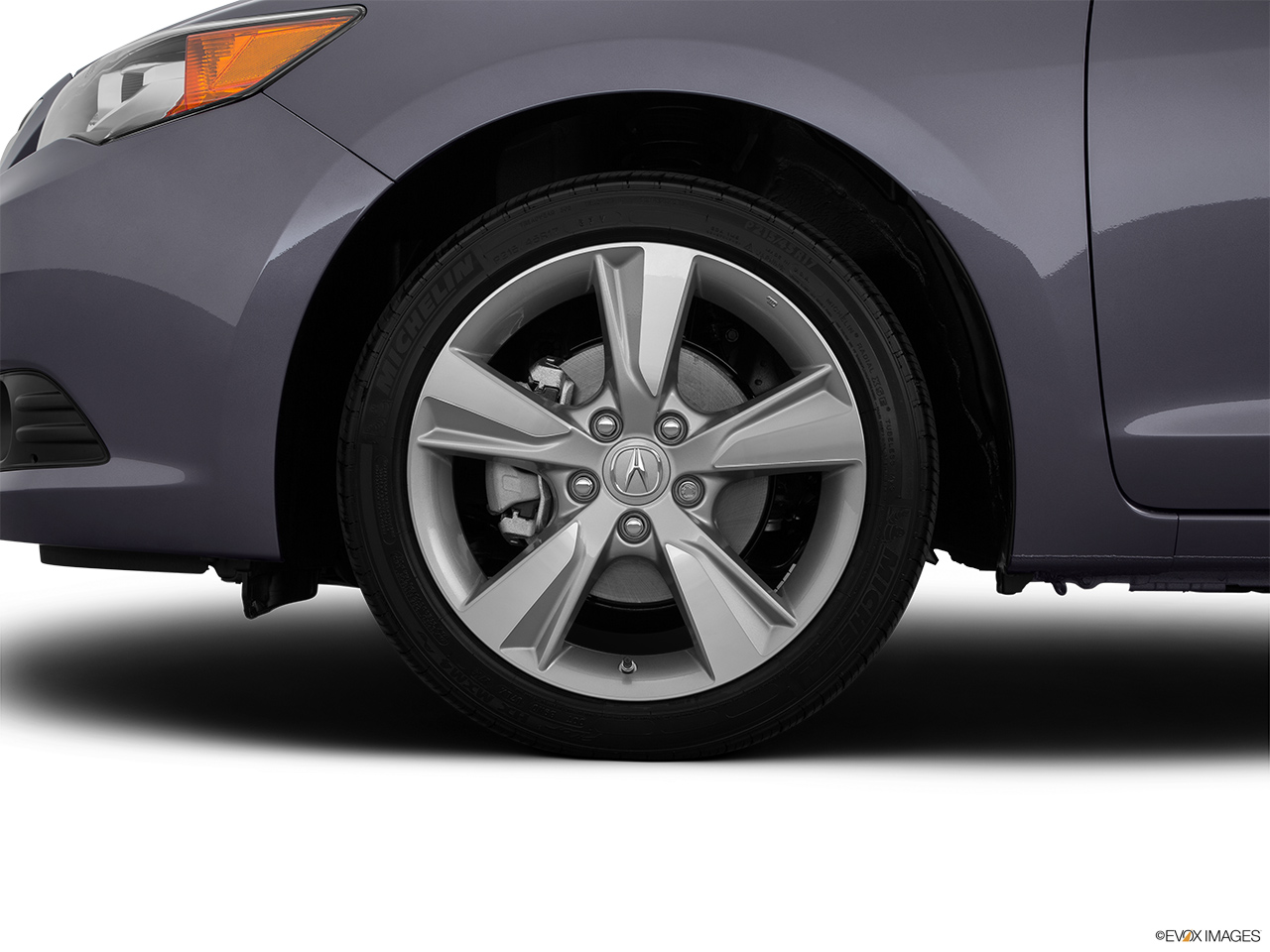 2015 Acura ILX 5-Speed Automatic Front Drivers side wheel at profile. 