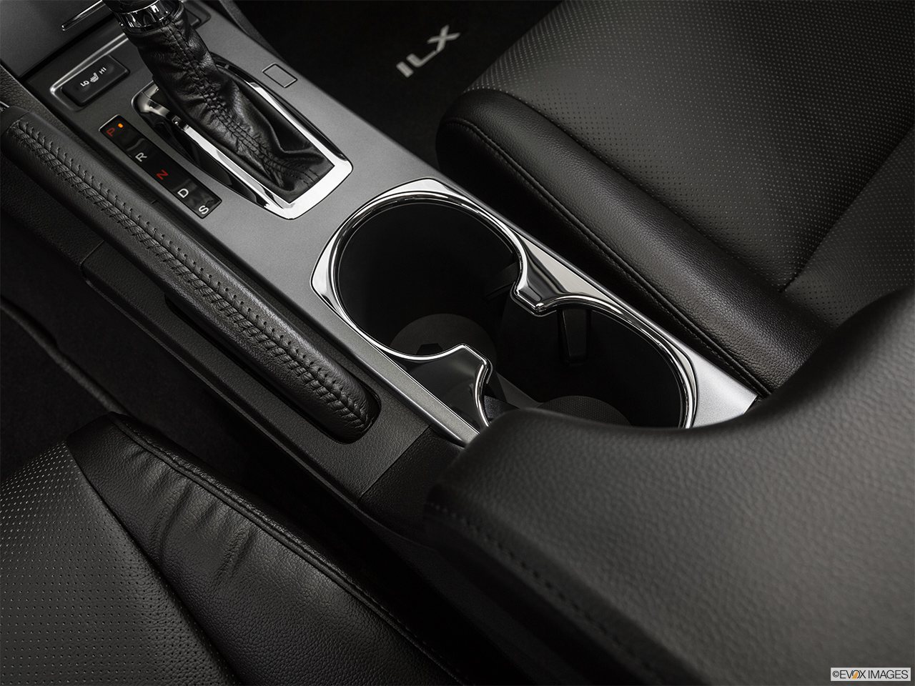 2015 Acura ILX 5-Speed Automatic Cup holders. 