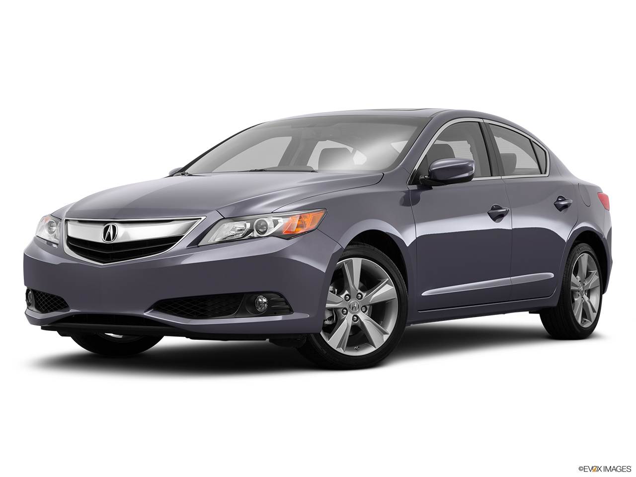 2015 Acura ILX 5-Speed Automatic Front angle medium view. 