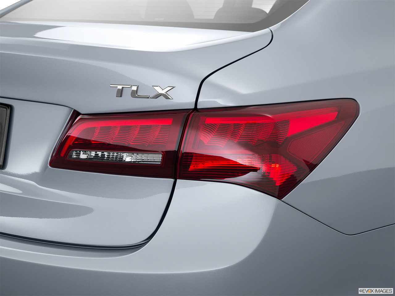 2015 Acura TLX 2.4 8-DCP P-AWS Passenger Side Taillight. 