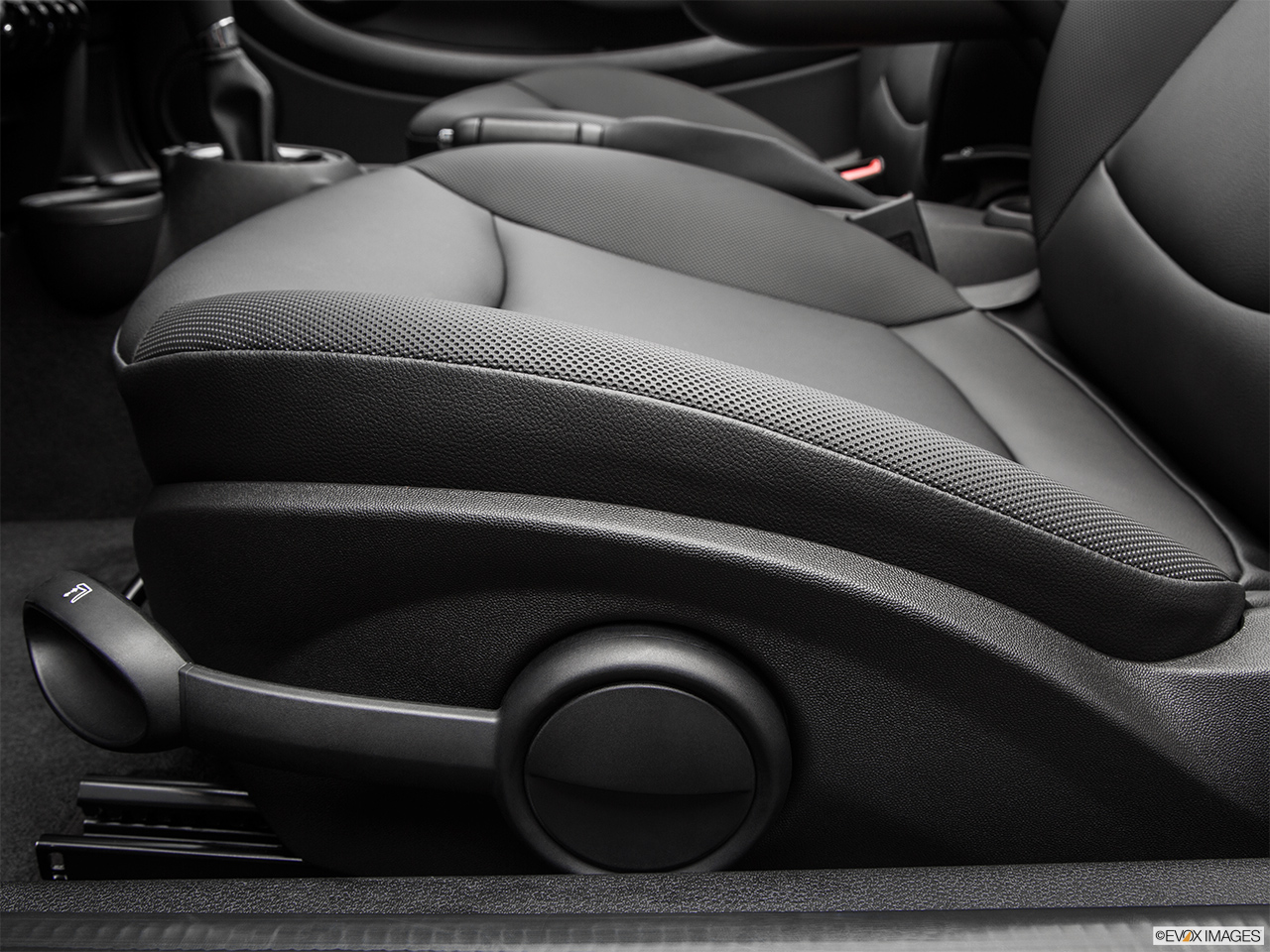 2015 Mini Roadster Cooper Seat Adjustment Controllers. 