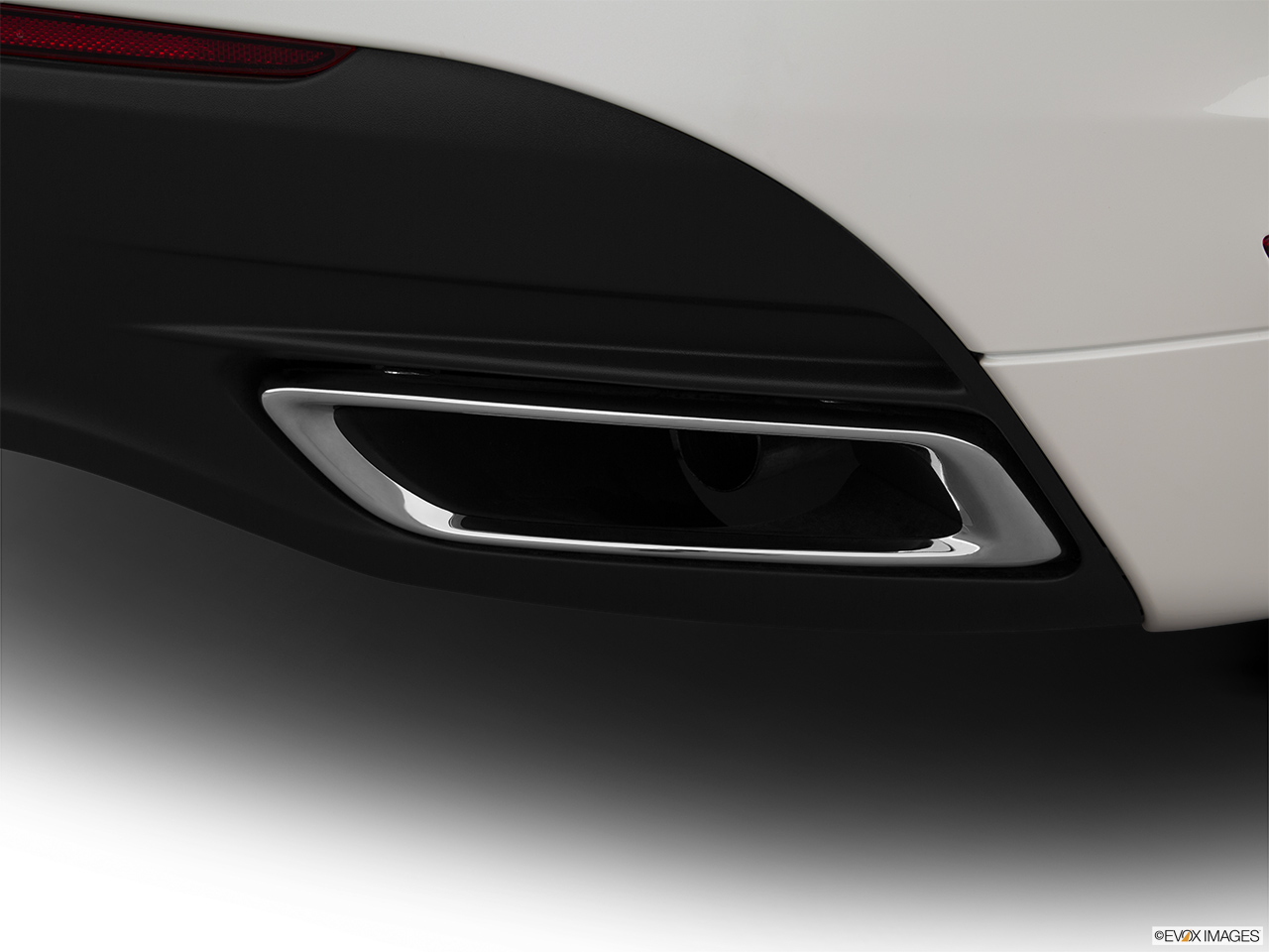 2015 Lincoln MKZ Base Chrome tip exhaust pipe. 
