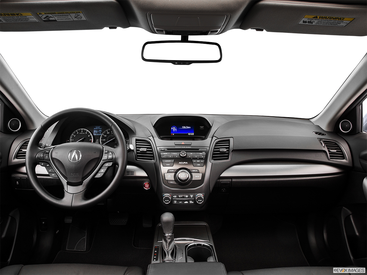 2015 Acura RDX AWD Centered wide dash shot 