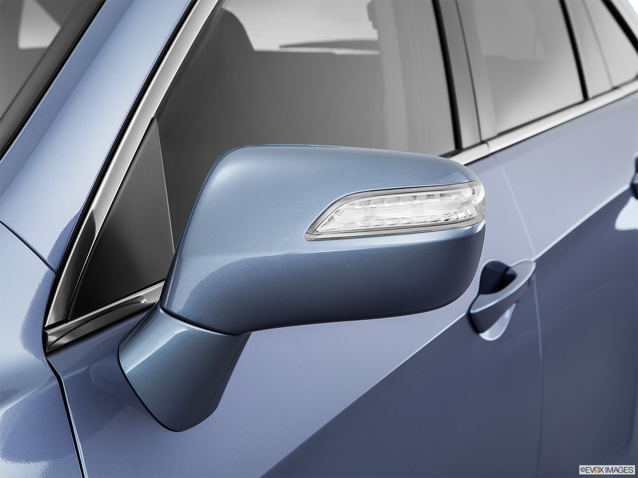2015 Acura RDX AWD Driver's side mirror, 3_4 rear 