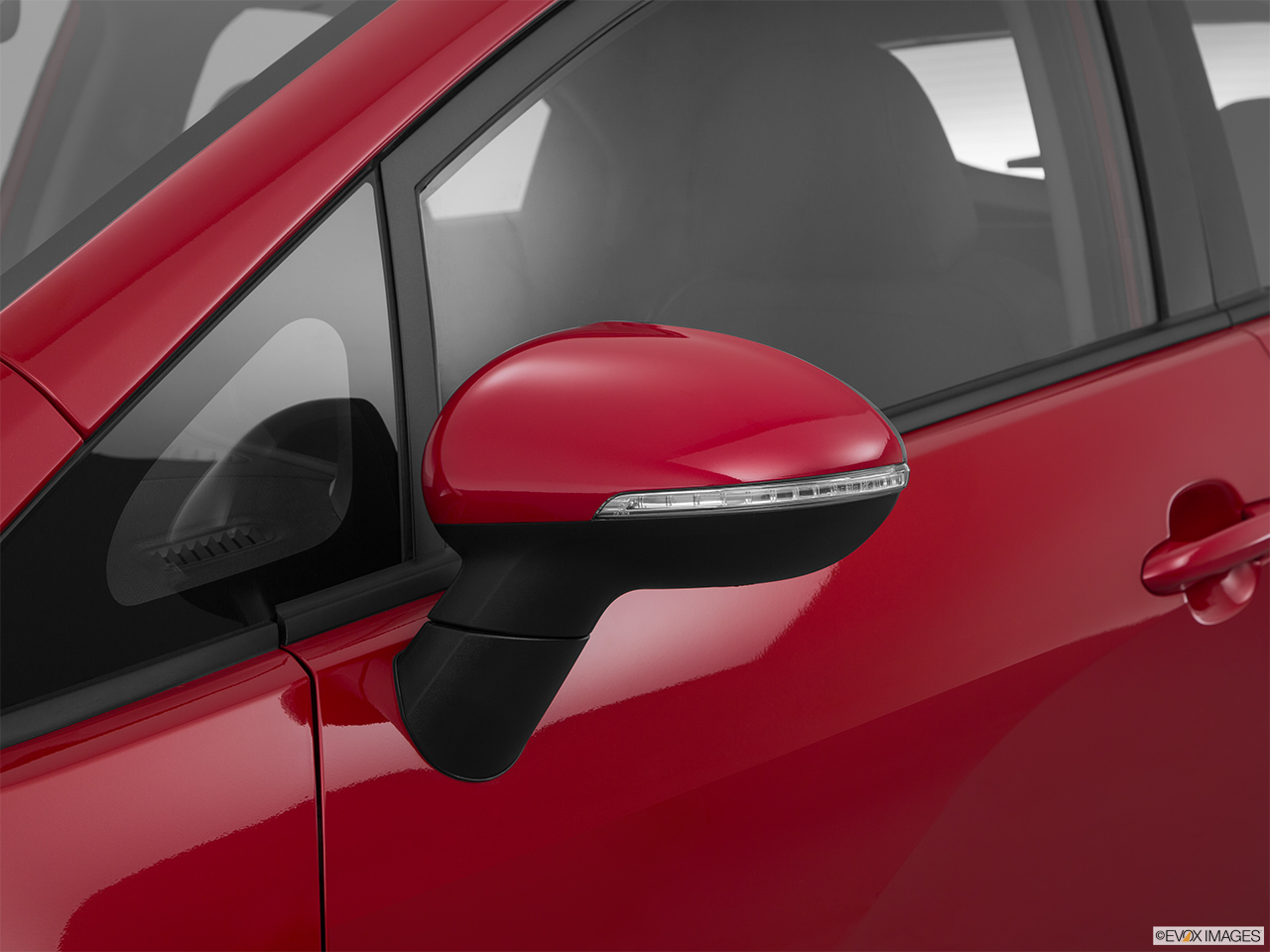 2015 Kia Rio 5-door SX Driver's side mirror, 3_4 rear 