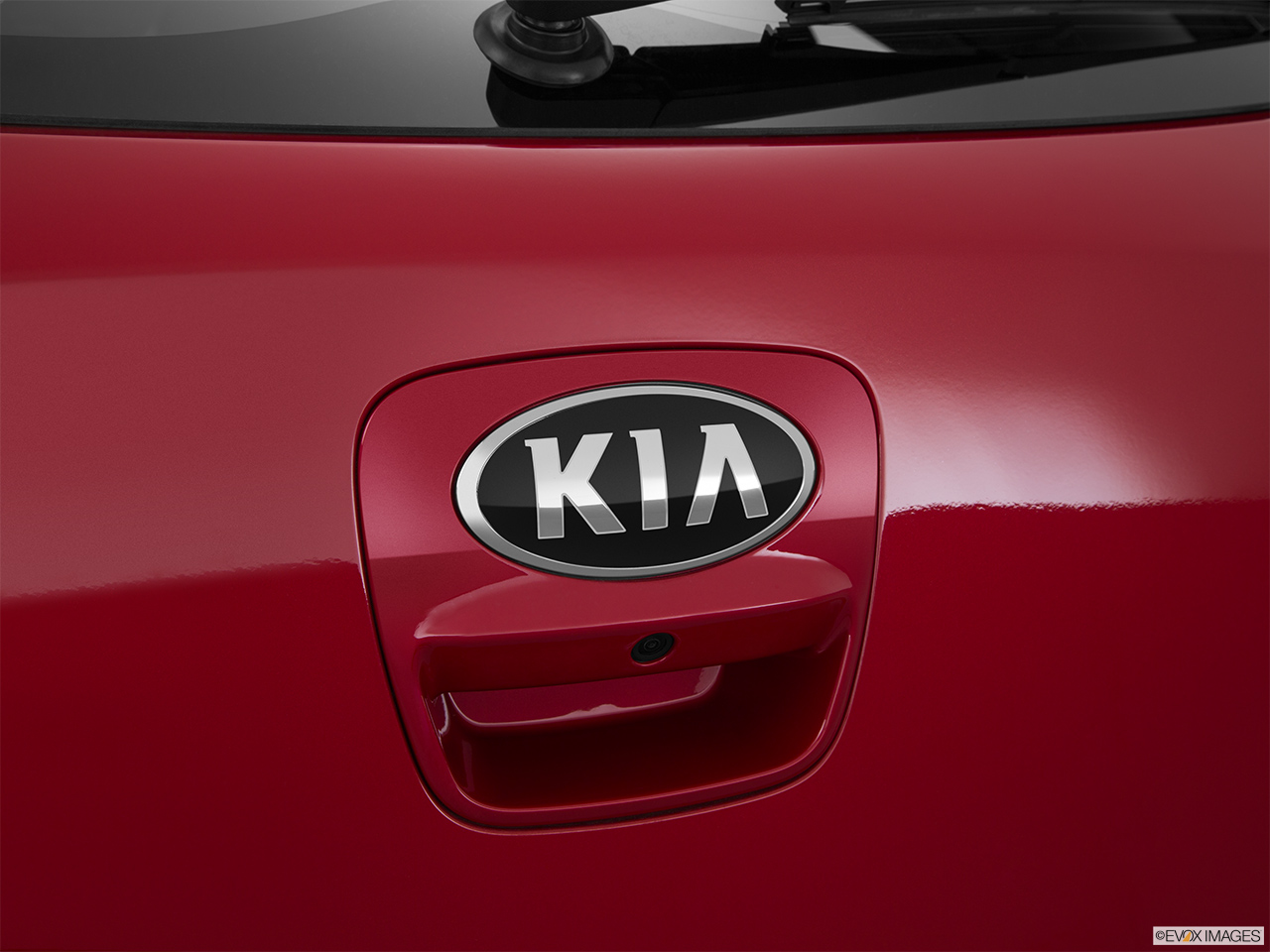 2015 Kia Rio 5-door SX Rear manufacture badge/emblem 