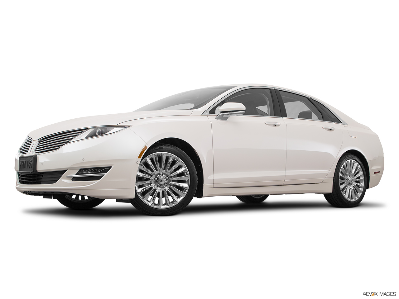 2016 Lincoln MKZ 2.0L EcoBoost FWD Low/wide front 5/8. 