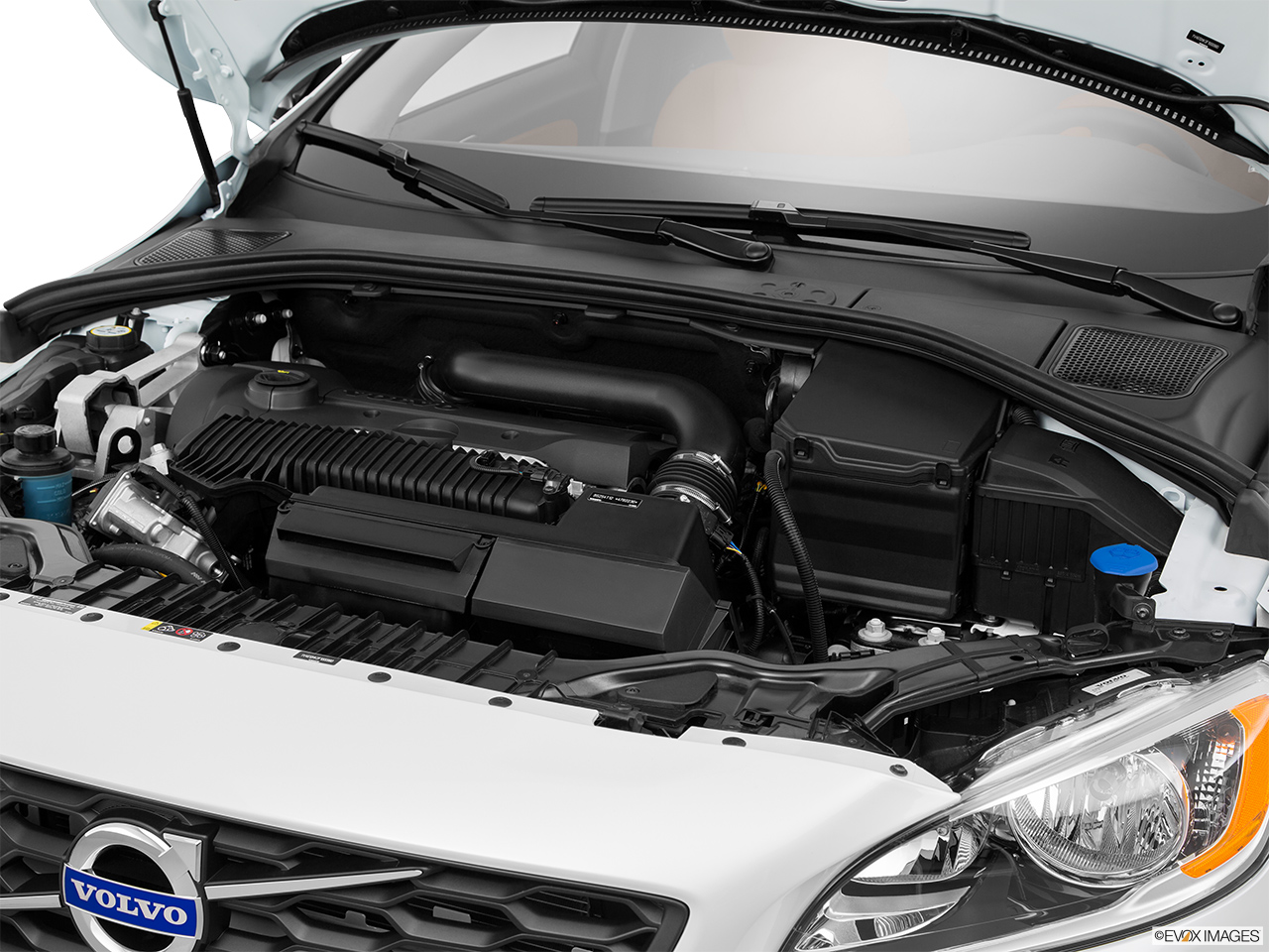 2015 Volvo V60 Cross Country T5 AWD Engine. 