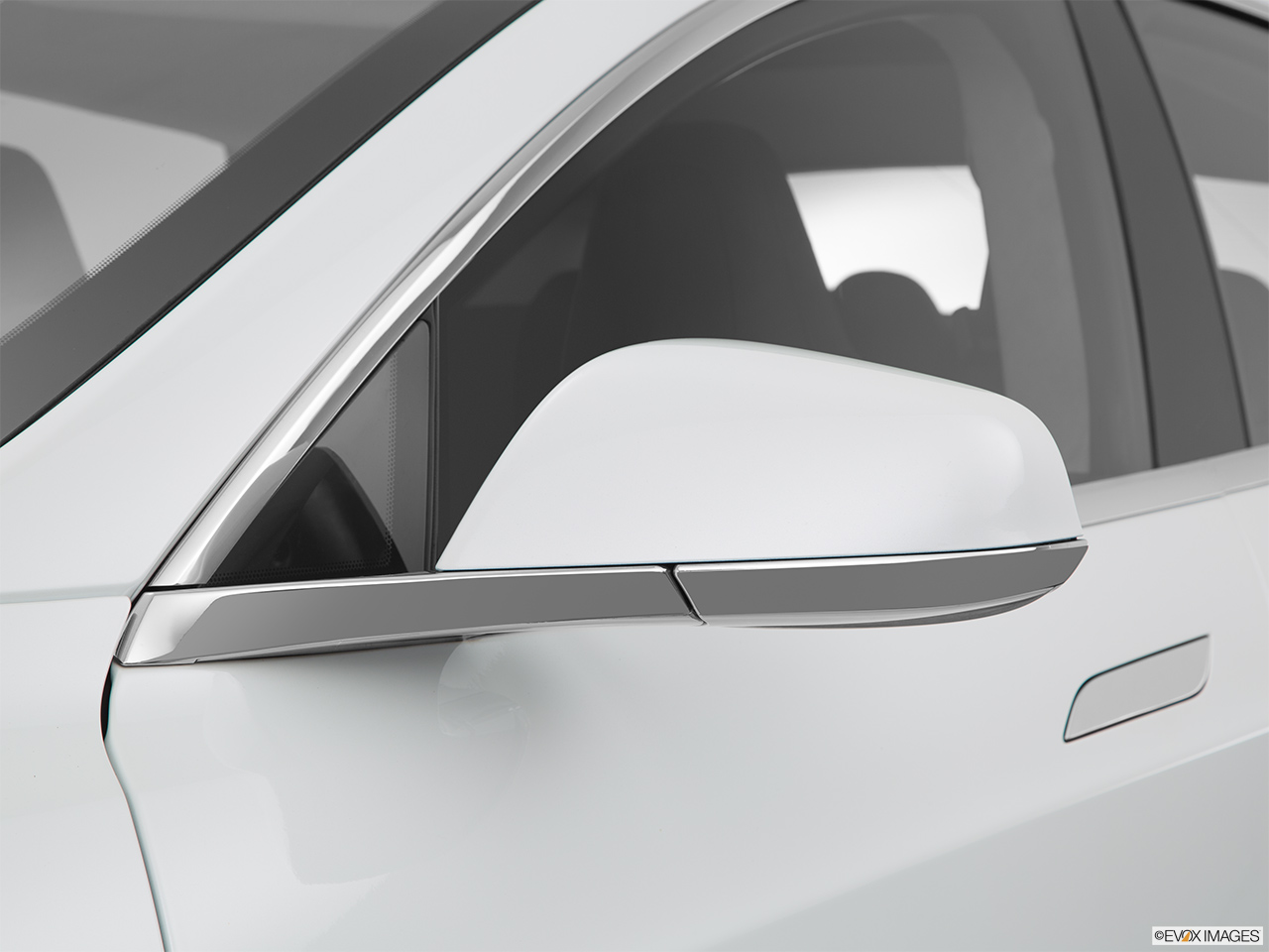 2014 Tesla Model S Performance Driver's side mirror, 3_4 rear 
