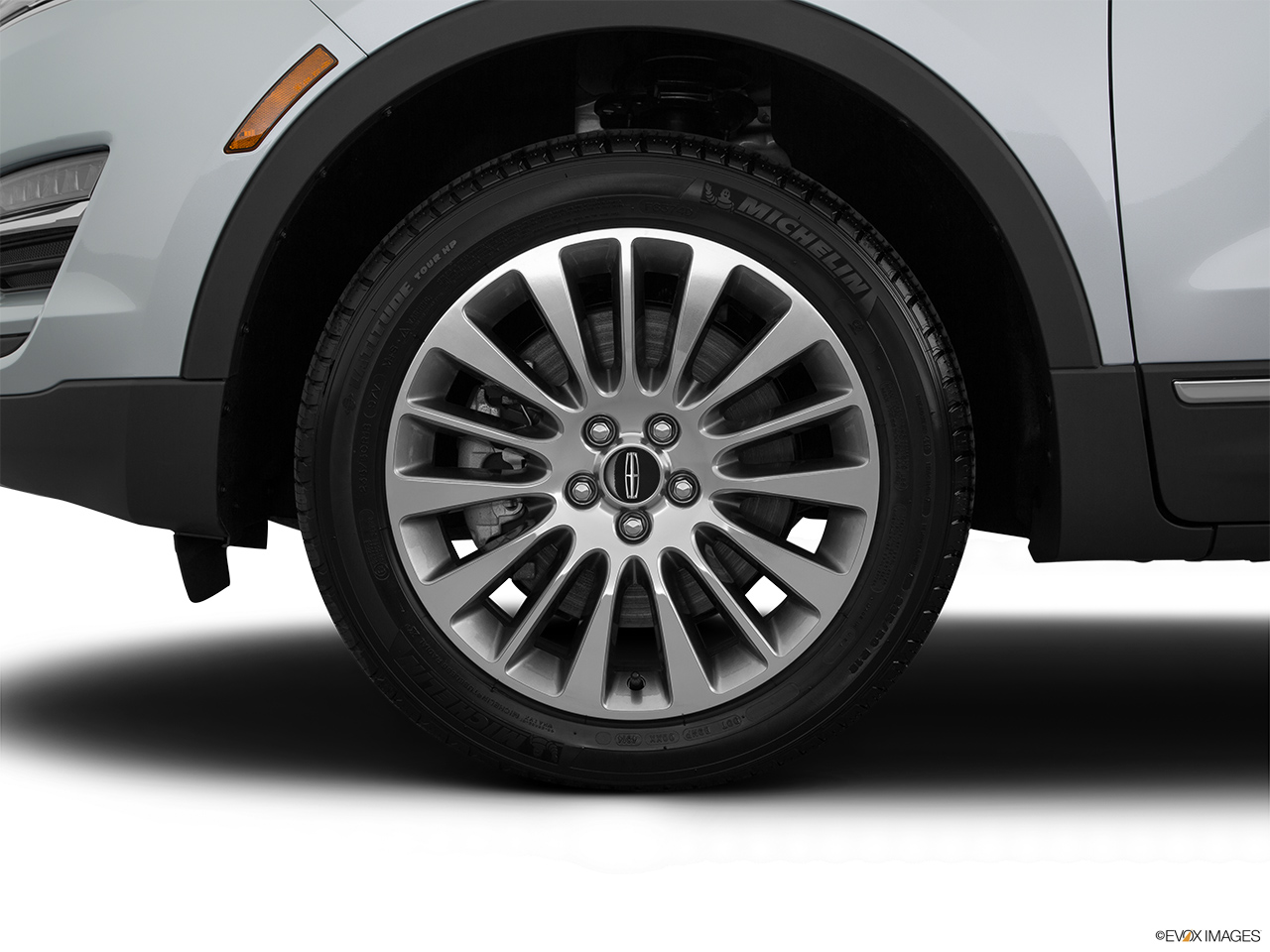 2015 Lincoln MKC Base Front Drivers side wheel at profile. 