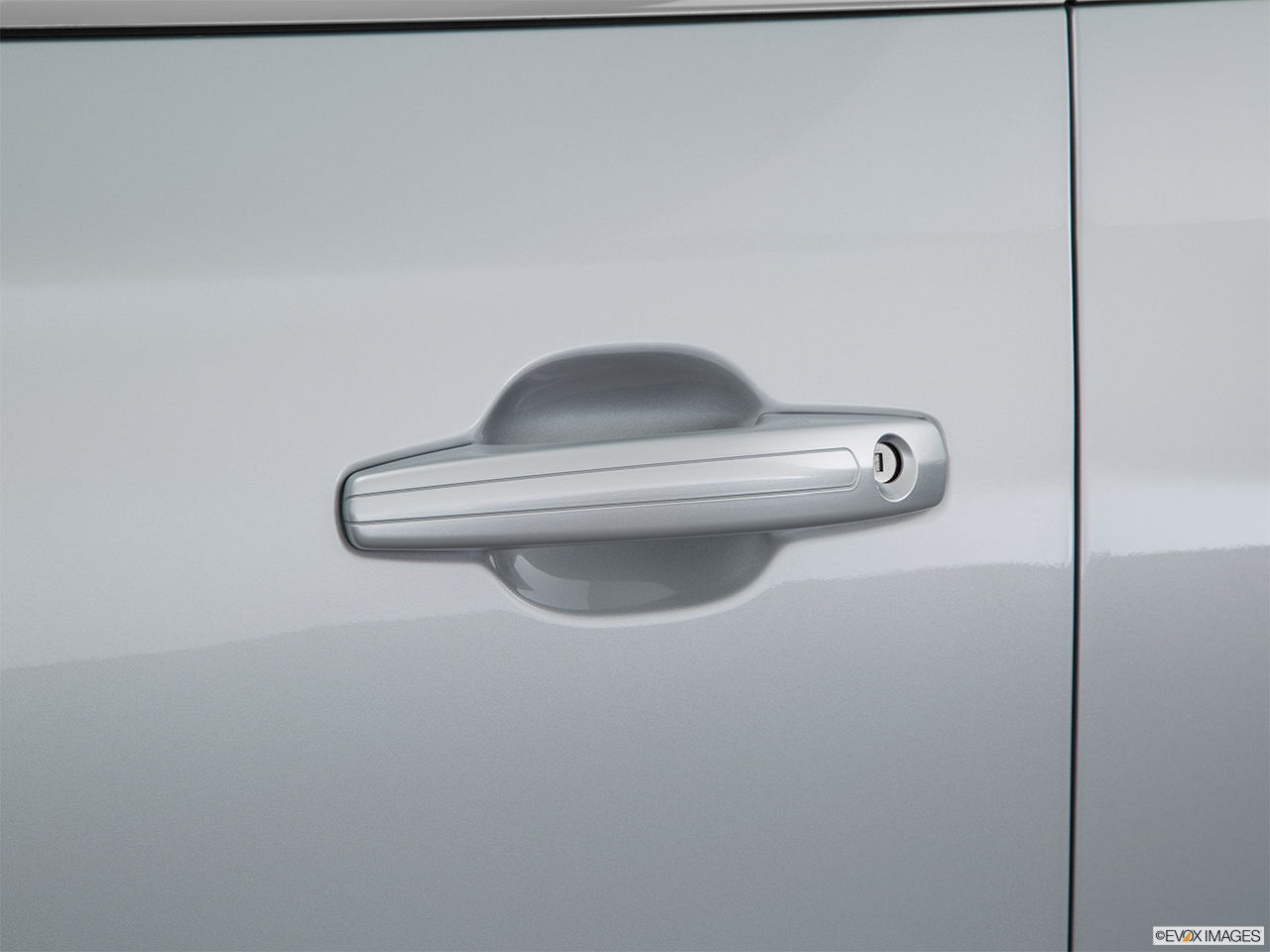 2015 Lincoln MKC Base Drivers Side Door handle. 