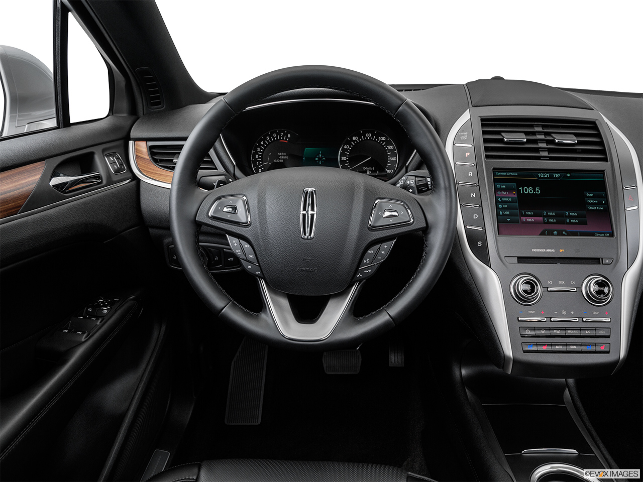 2015 Lincoln MKC Base Steering wheel/Center Console. 