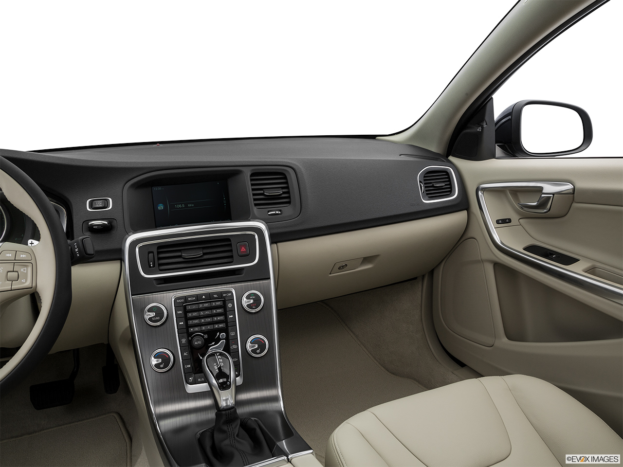 2016 Volvo S60 T5 Drive-E FWD Premier Center Console/Passenger Side. 