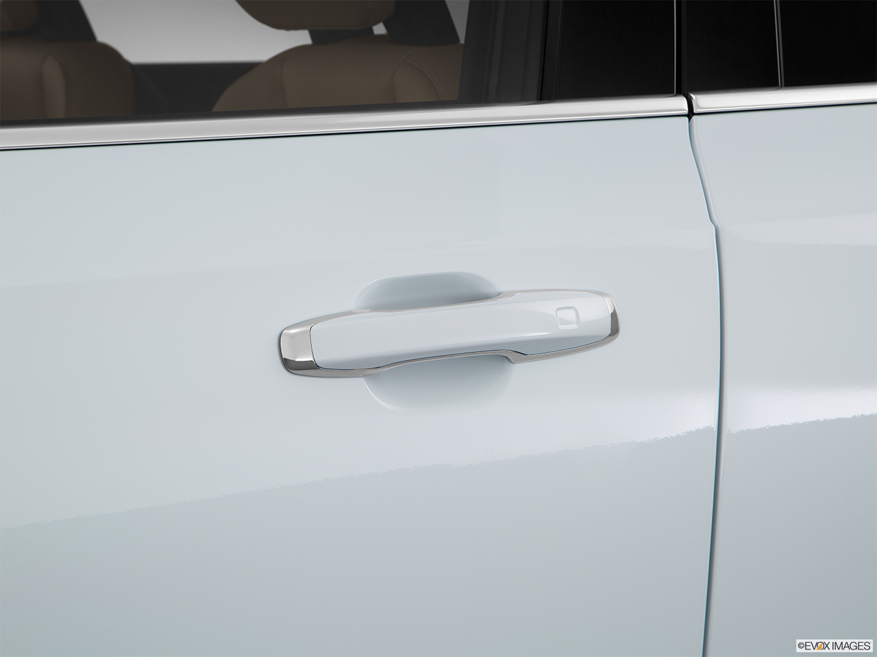2016 Volvo XC90 T6 AWD Drivers Side Door handle. 