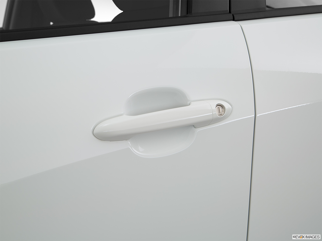 2016 Kia Rio 5-door LX Drivers Side Door handle. 