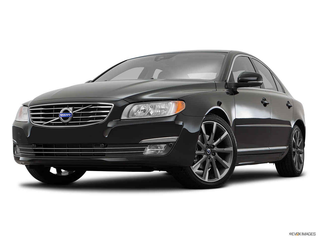 2016 Volvo S80 T5 Drive-E FWD Front angle view, low wide perspective. 