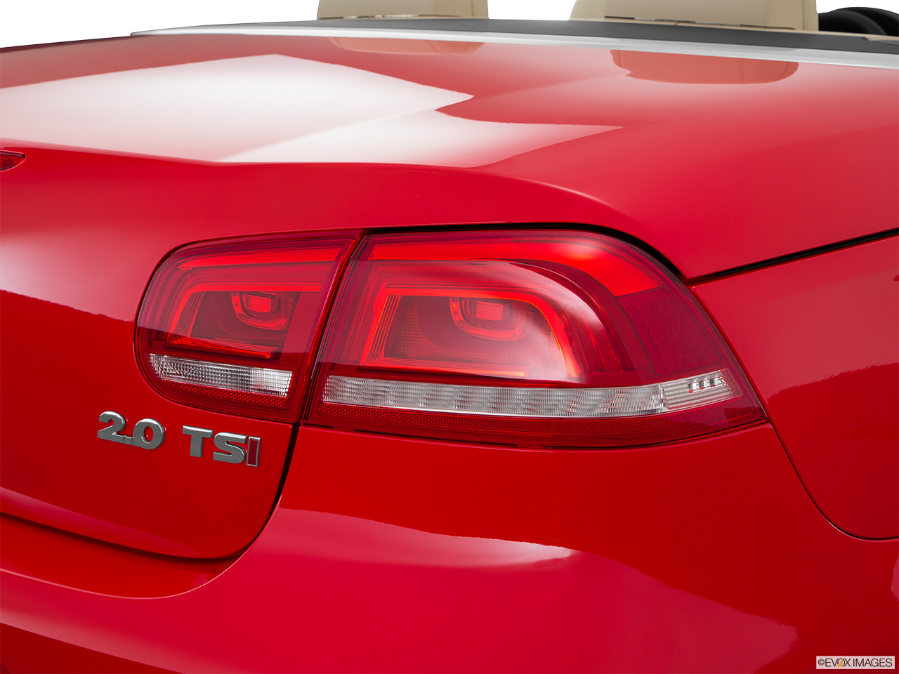 2016 Volkswagen Eos Komfort Edition Passenger Side Taillight. 