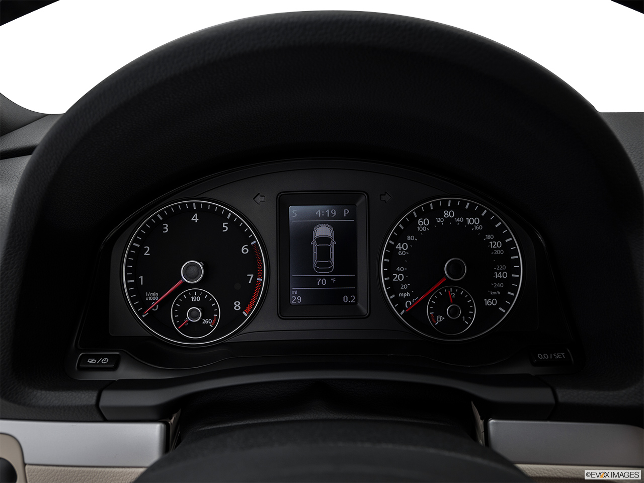 2016 Volkswagen Eos Komfort Edition Speedometer/tachometer. 