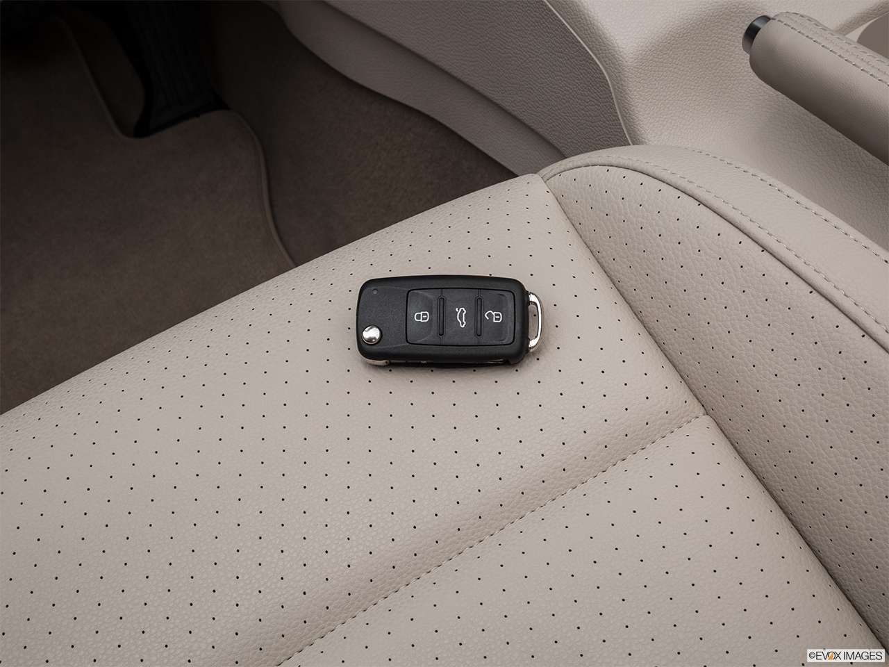 2016 Volkswagen Eos Komfort Edition Key fob on driver's seat. 