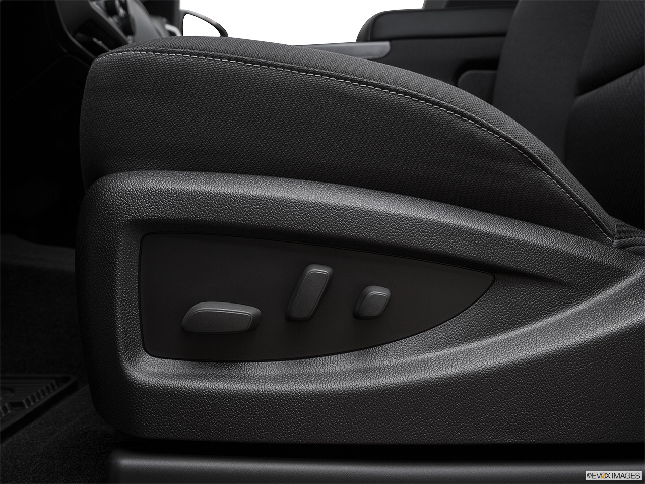 2016 GMC Sierra 2500HD SLE Seat Adjustment Controllers. 