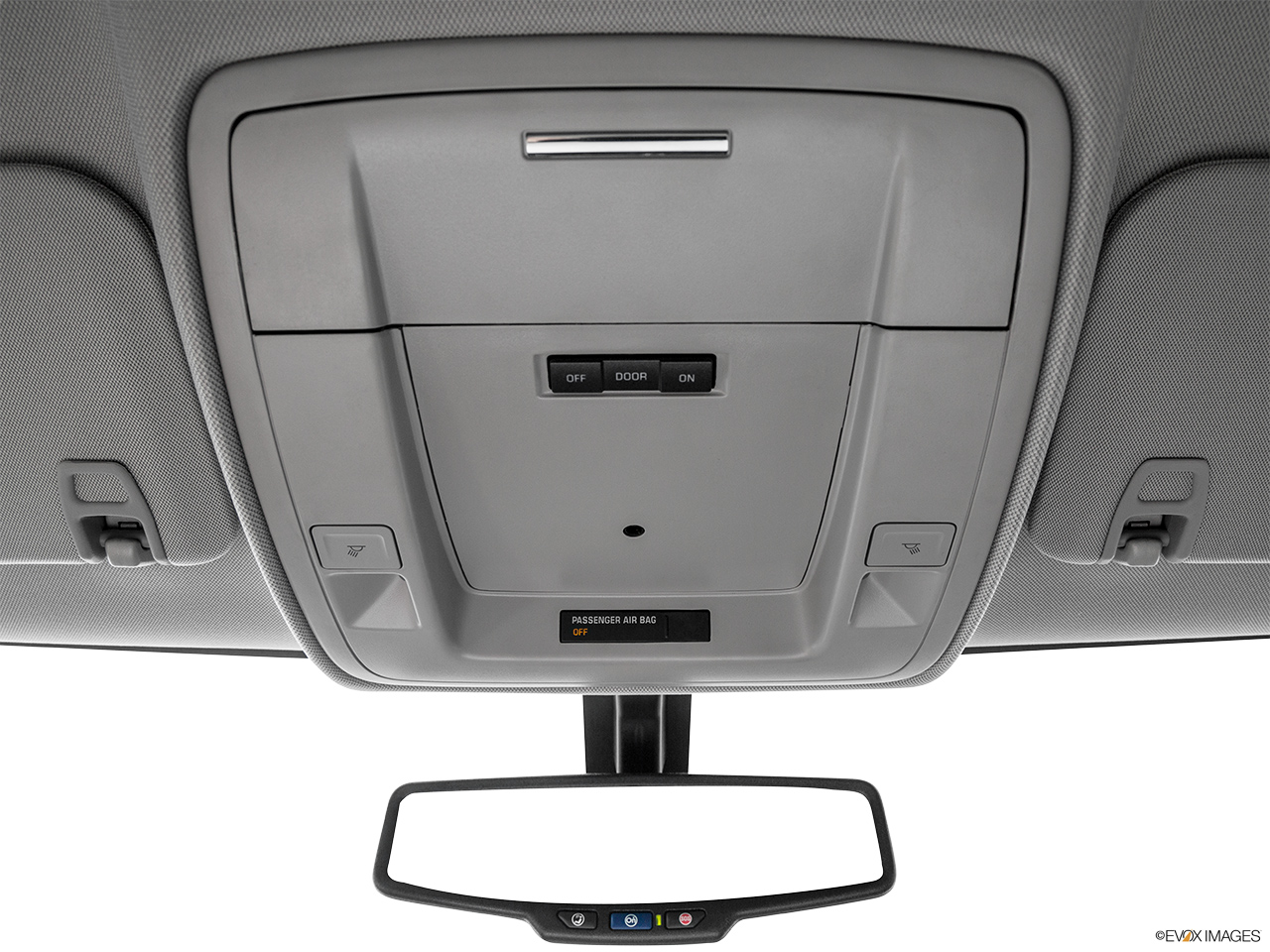 2016 GMC Sierra 2500HD Base Courtesy lamps/ceiling controls. 