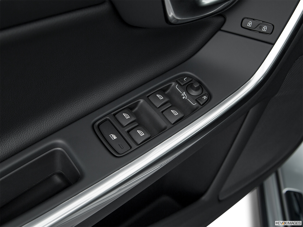 2016 Volvo V60 T5 Drive-E FWD Premier Driver's side inside window controls. 