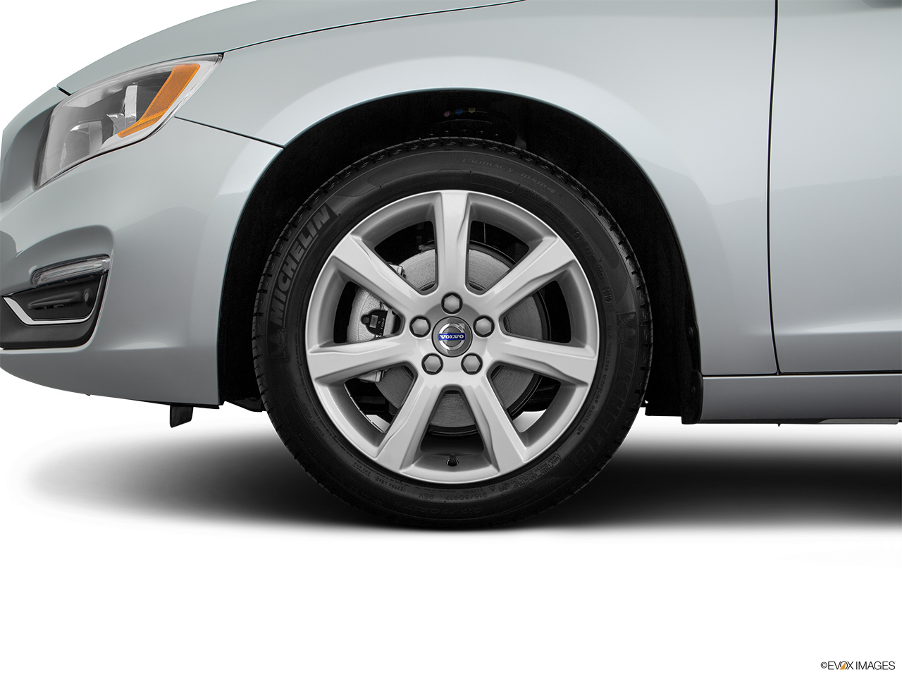 2016 Volvo V60 T5 Drive-E FWD Premier Front Drivers side wheel at profile. 