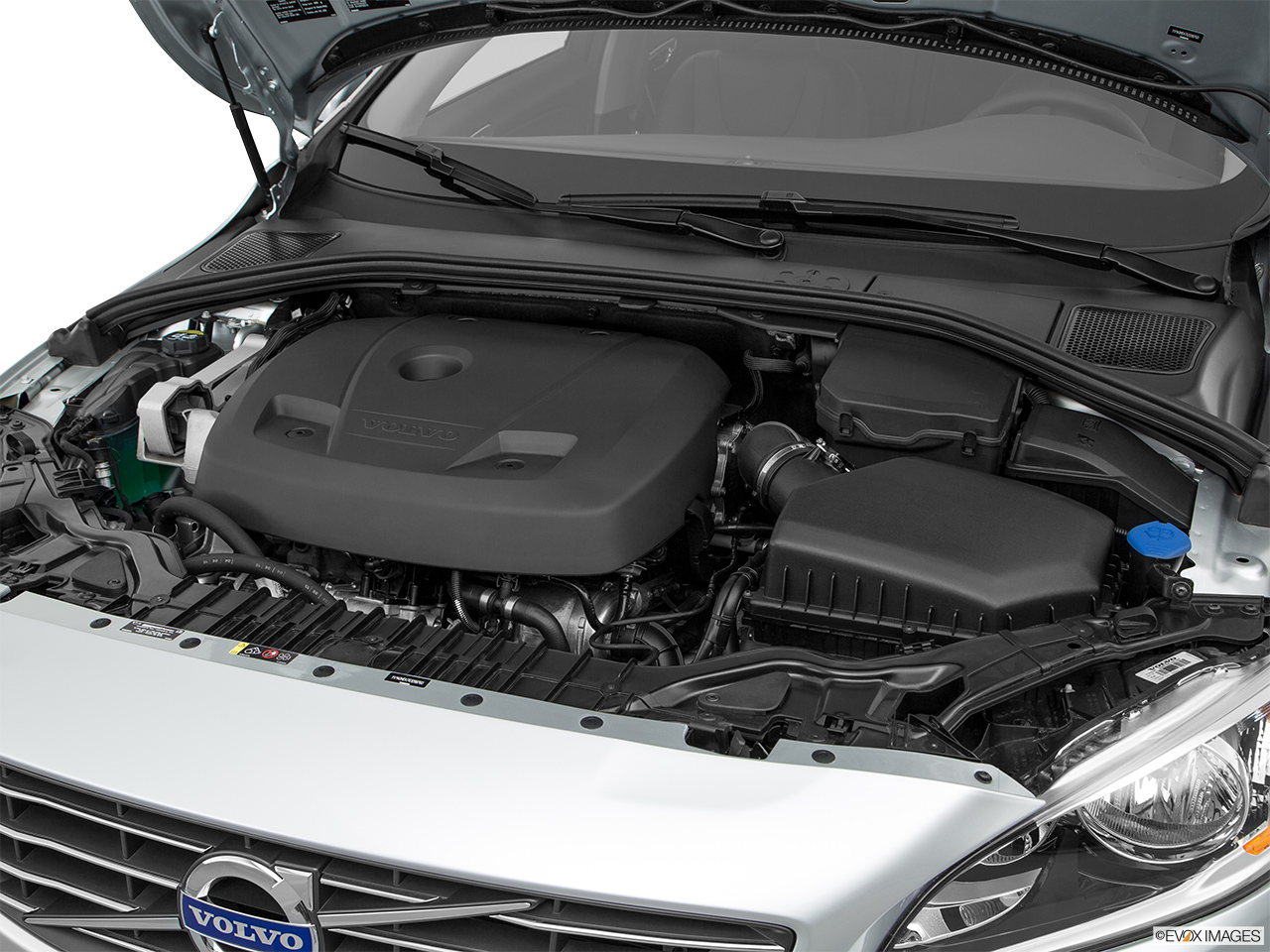 2016 Volvo V60 T5 Drive-E FWD Premier Engine. 
