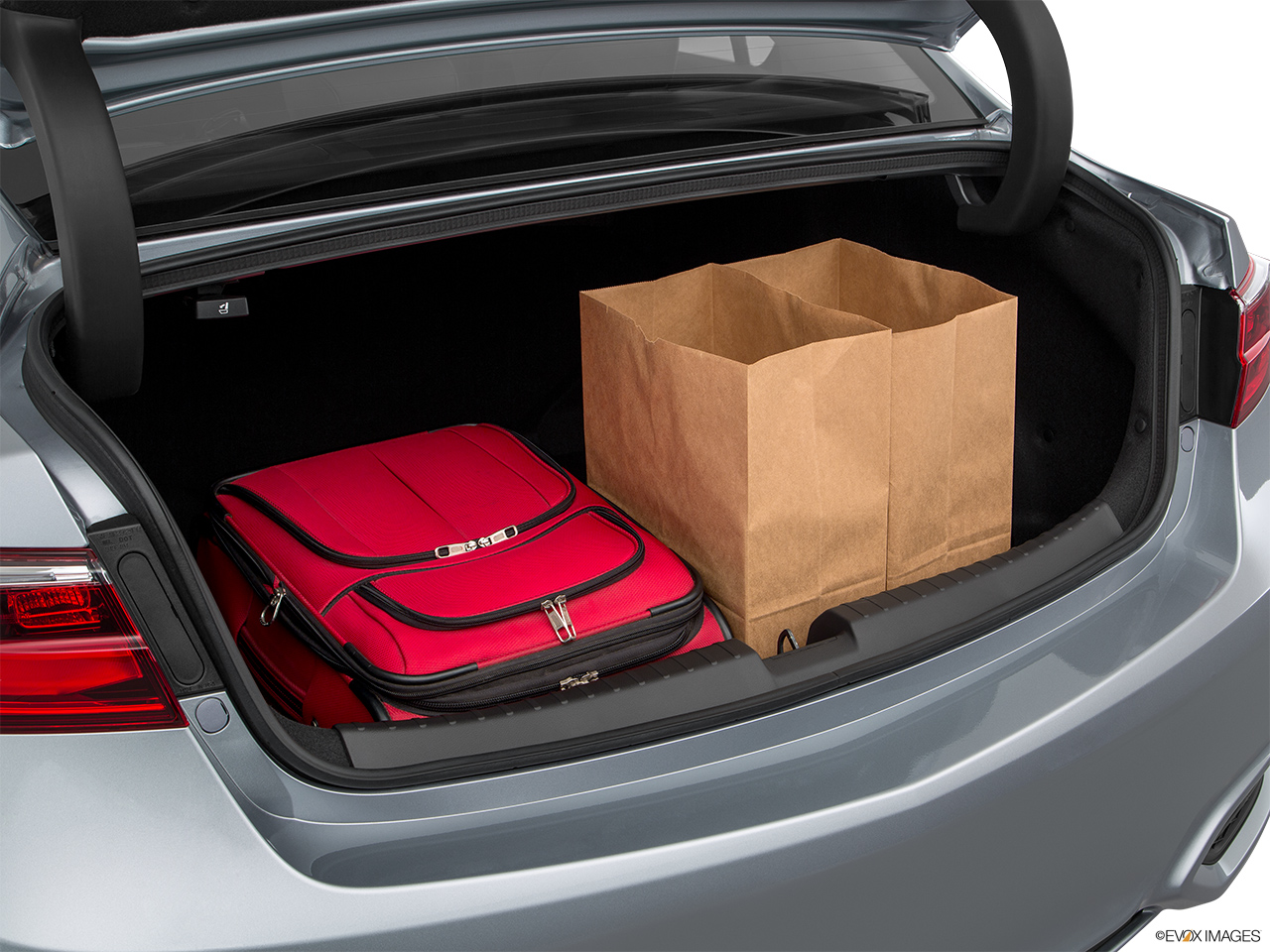 2017 Acura ILX Base Trunk props. 