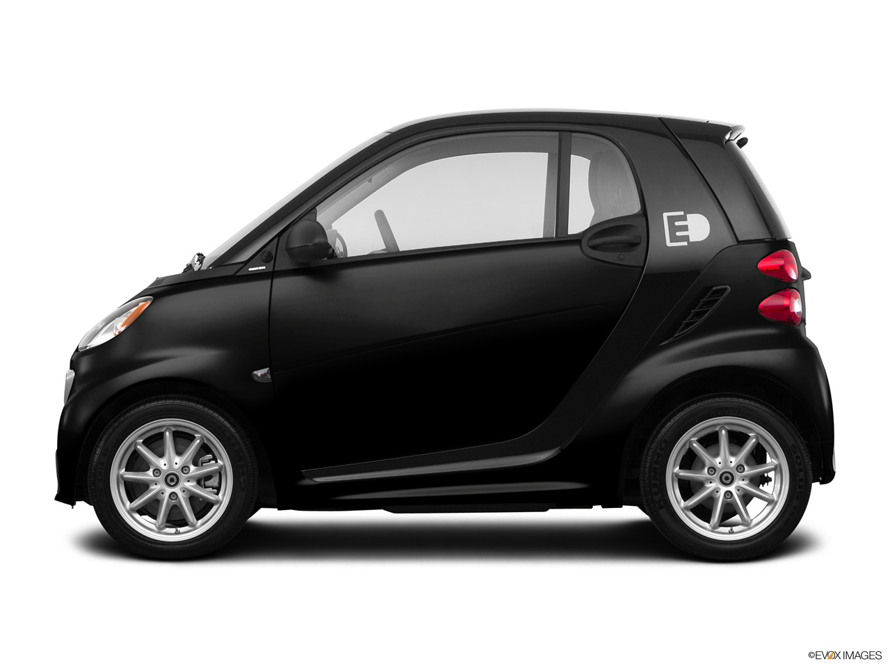 2024 Smart Fortwo Electric   Side