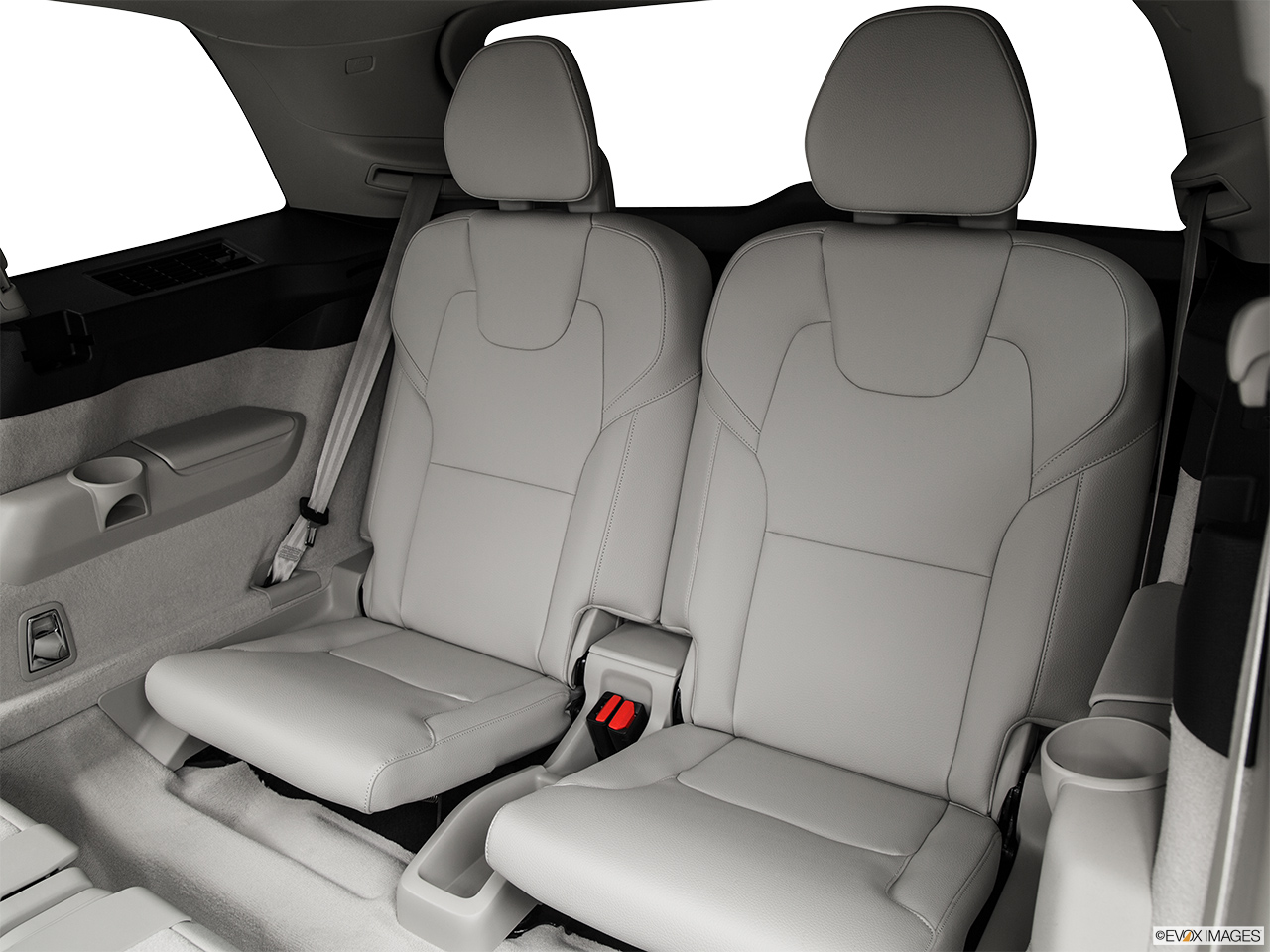 2016 Volvo XC90 Hybrid T8 Momentum 3rd row seat from Driver Side. 