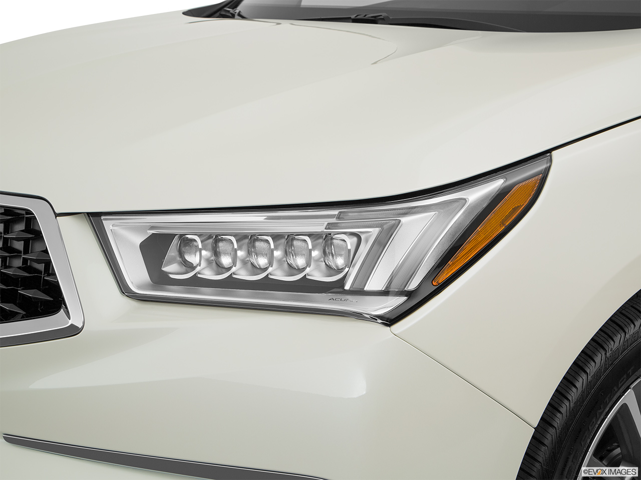 2017 Acura MDX Base Drivers Side Headlight. 