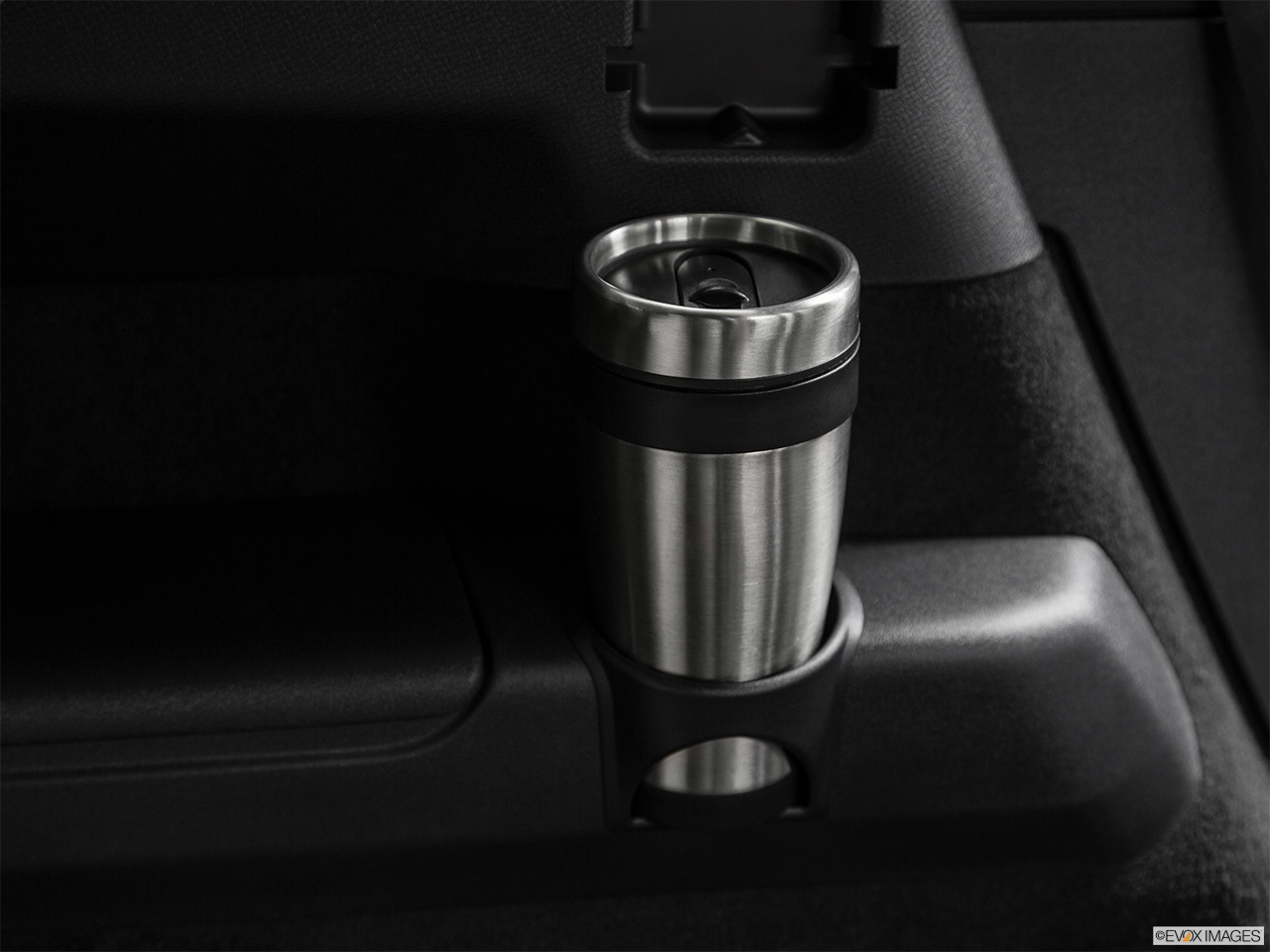 2018 Volvo XC90 T6 Momentum Third Row side cup holder with coffee prop. 