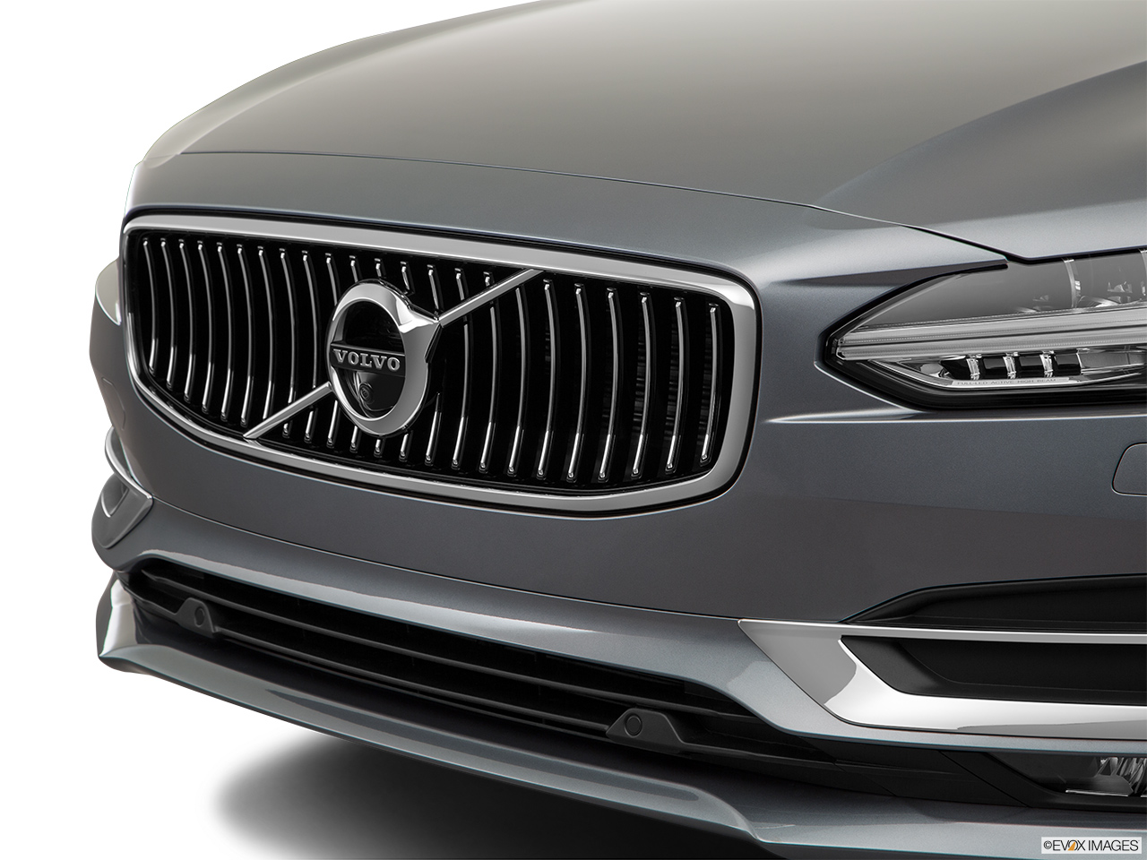 2017 Volvo S90 T6 Inscription Close up of Grill. 