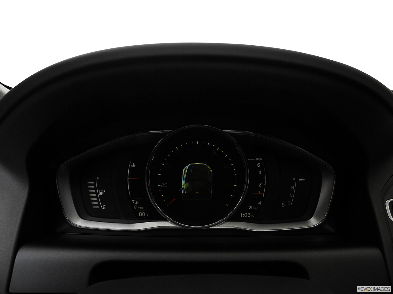 2017 Volvo XC60 T5 Inscription Speedometer/tachometer. 