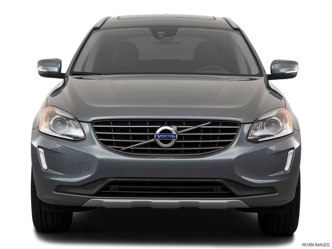 2017 Volvo XC60 T5 Inscription Low/wide front. 