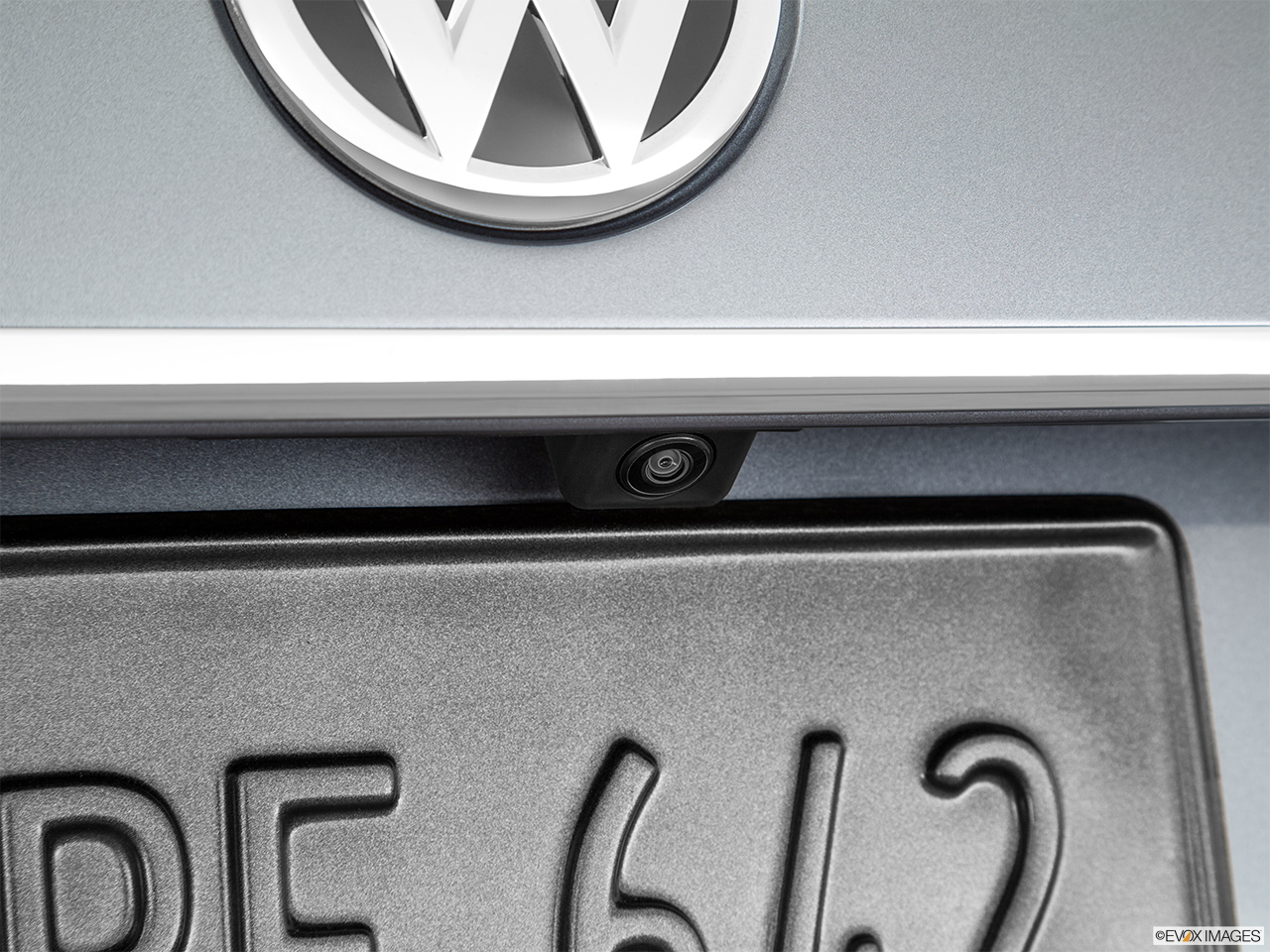 2018 Volkswagen Passat R-Line Rear Back-up Camera 