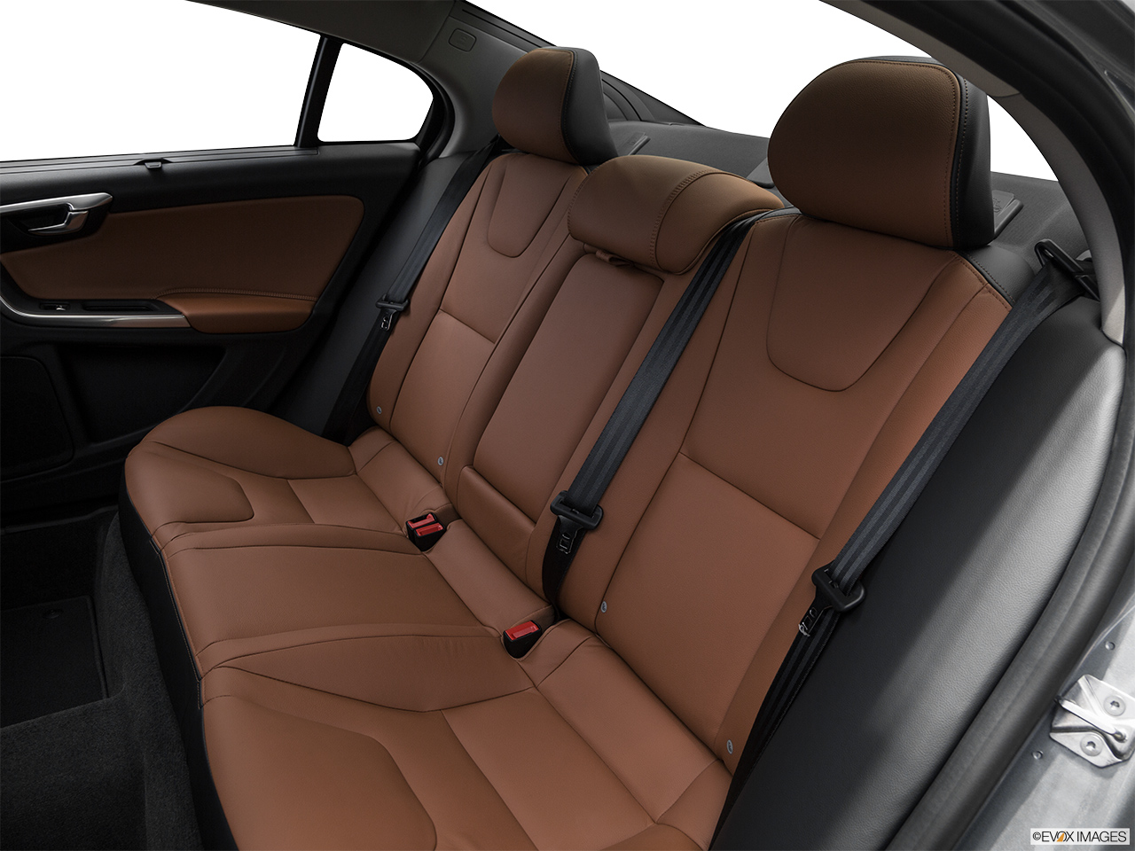 2018 Volvo S60 T5 Inscription Rear seats from Drivers Side. 