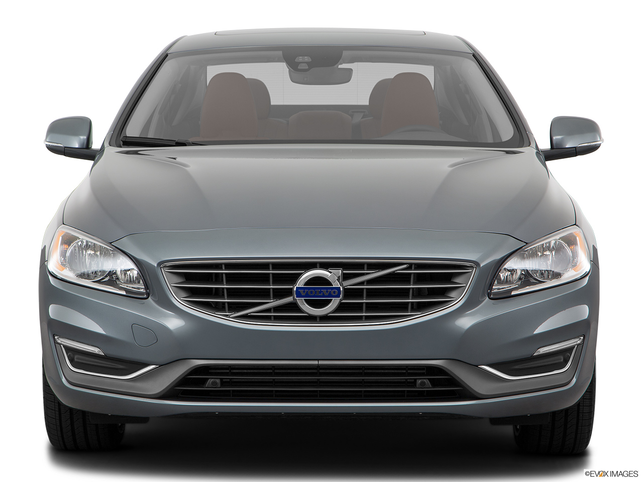 2018 Volvo S60 T5 Inscription Low/wide front. 