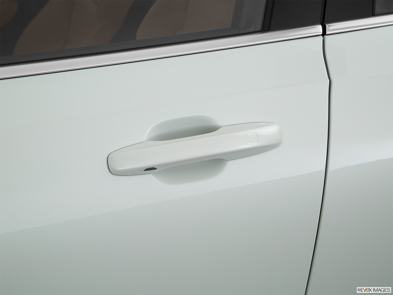 2017 Volvo S90 T6 Momentum Drivers Side Door handle. 