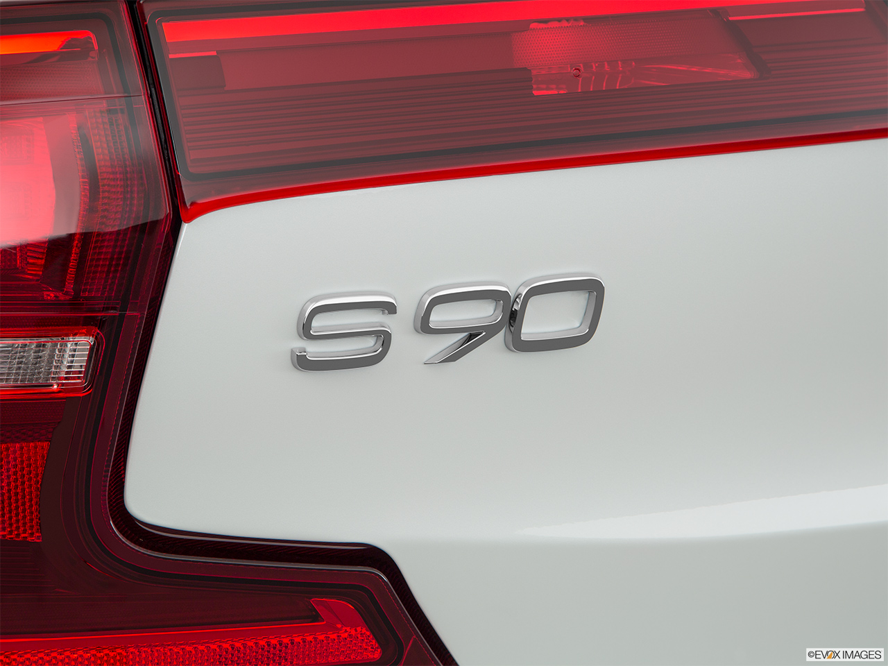 2017 Volvo S90 T6 Momentum Rear model badge/emblem 
