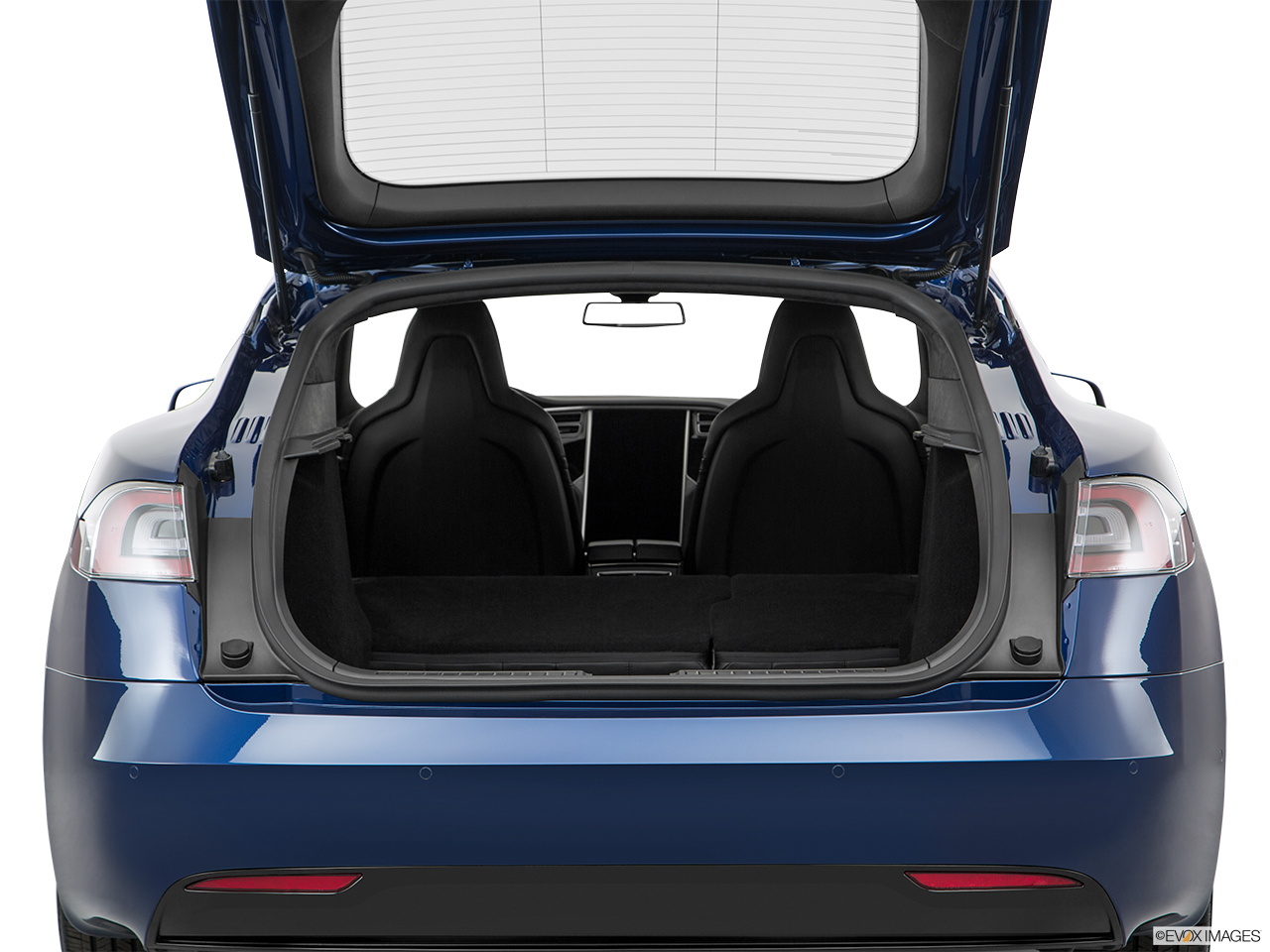 2016 Tesla Model S 75 Hatchback & SUV rear angle. 