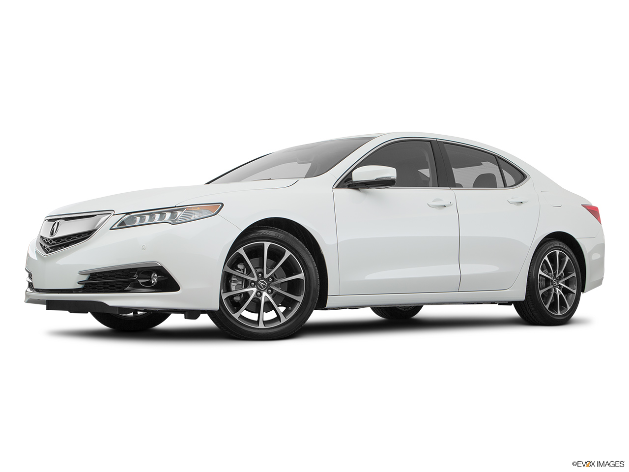 2017 Acura TLX 3.5L Low/wide front 5/8. 