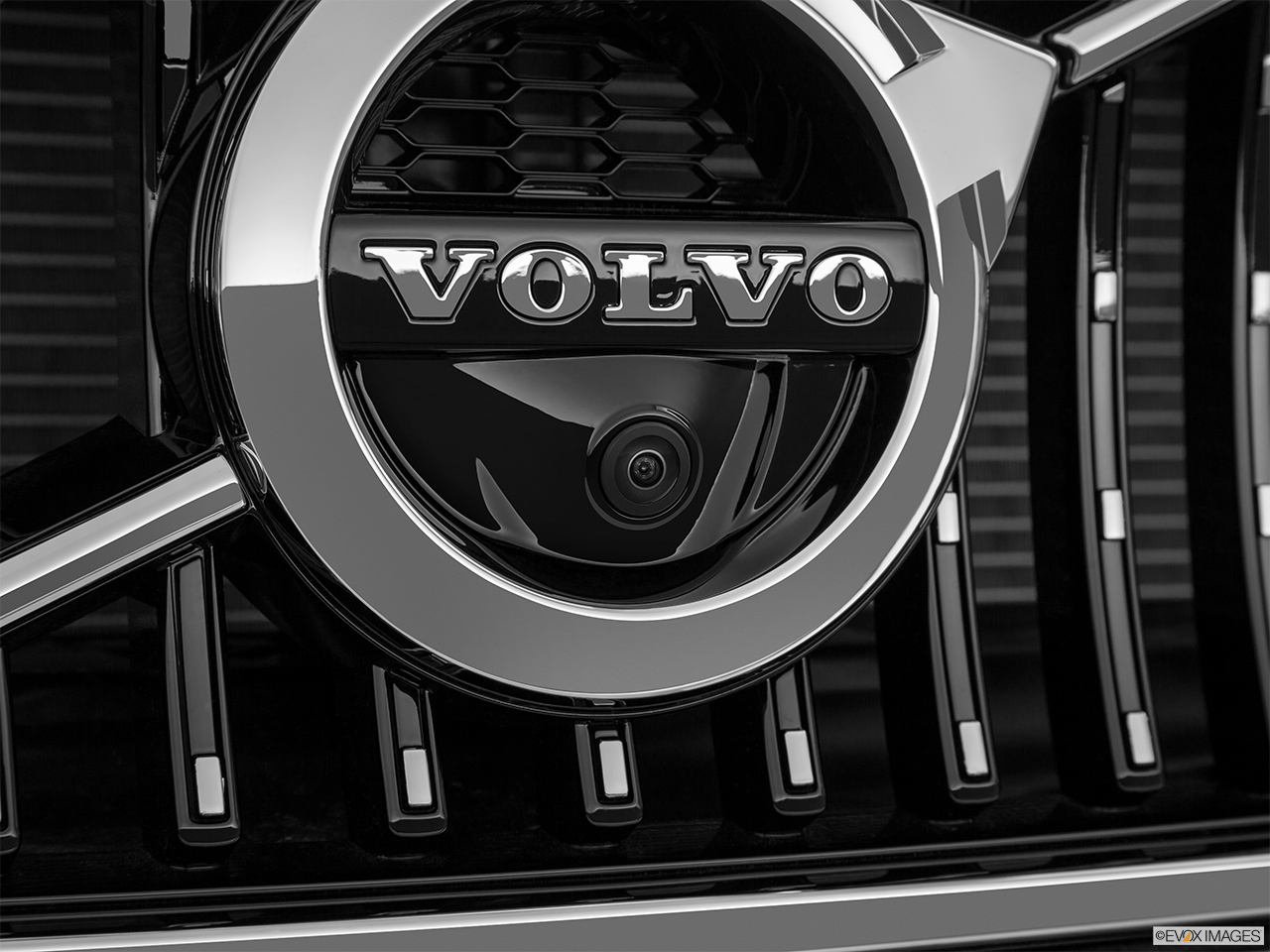 2017 Volvo V90 Cross Country T6 AWD Exterior Bonus Shots (no set spec) 