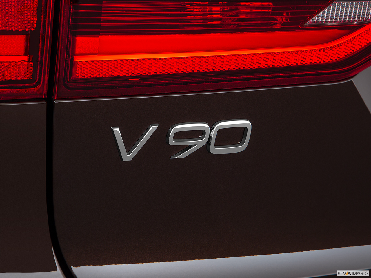 2017 Volvo V90 Cross Country T6 AWD Rear model badge/emblem 