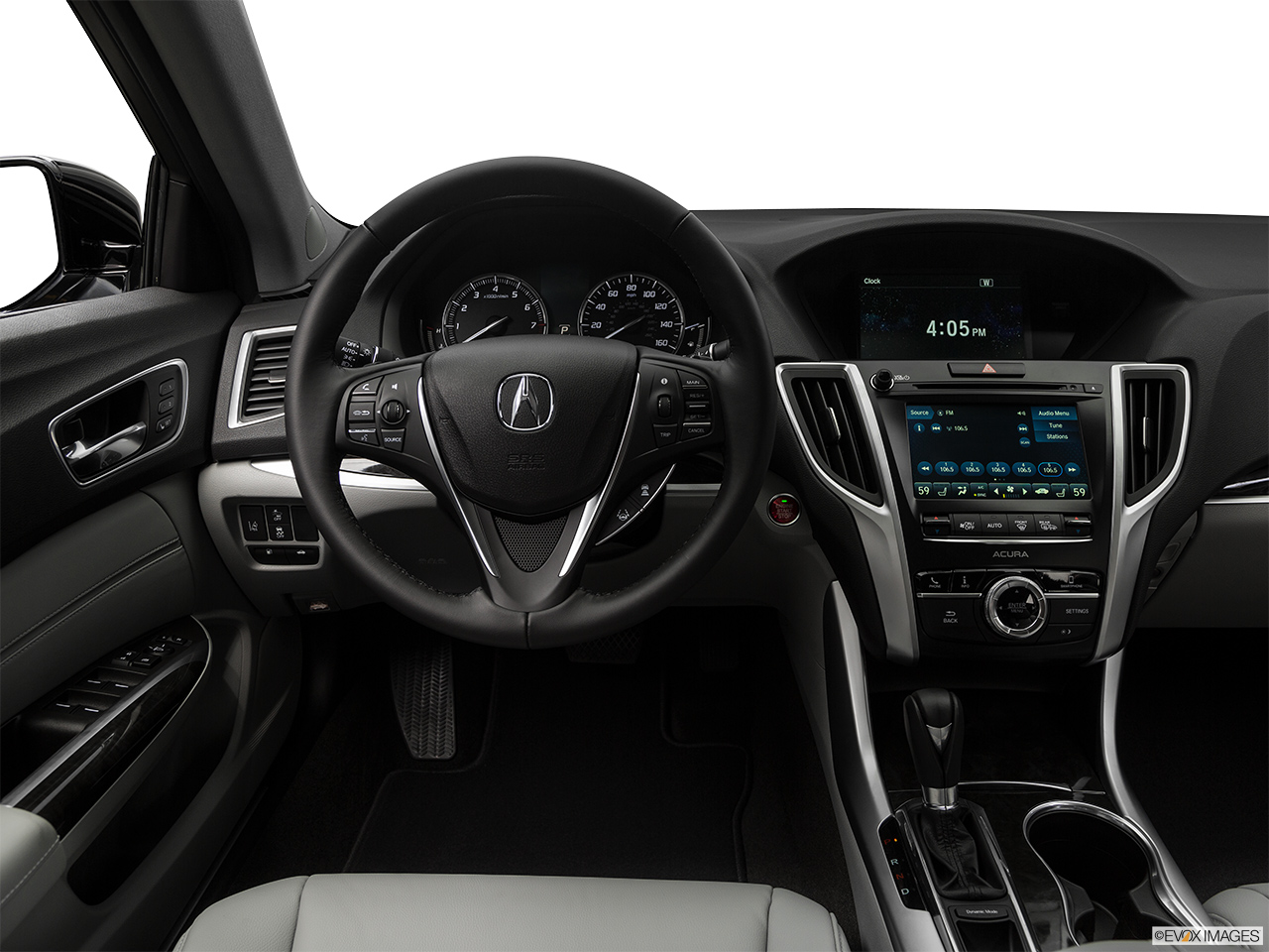2019 Acura TLX 2.4 8-DCT P-AWS Steering wheel/Center Console. 