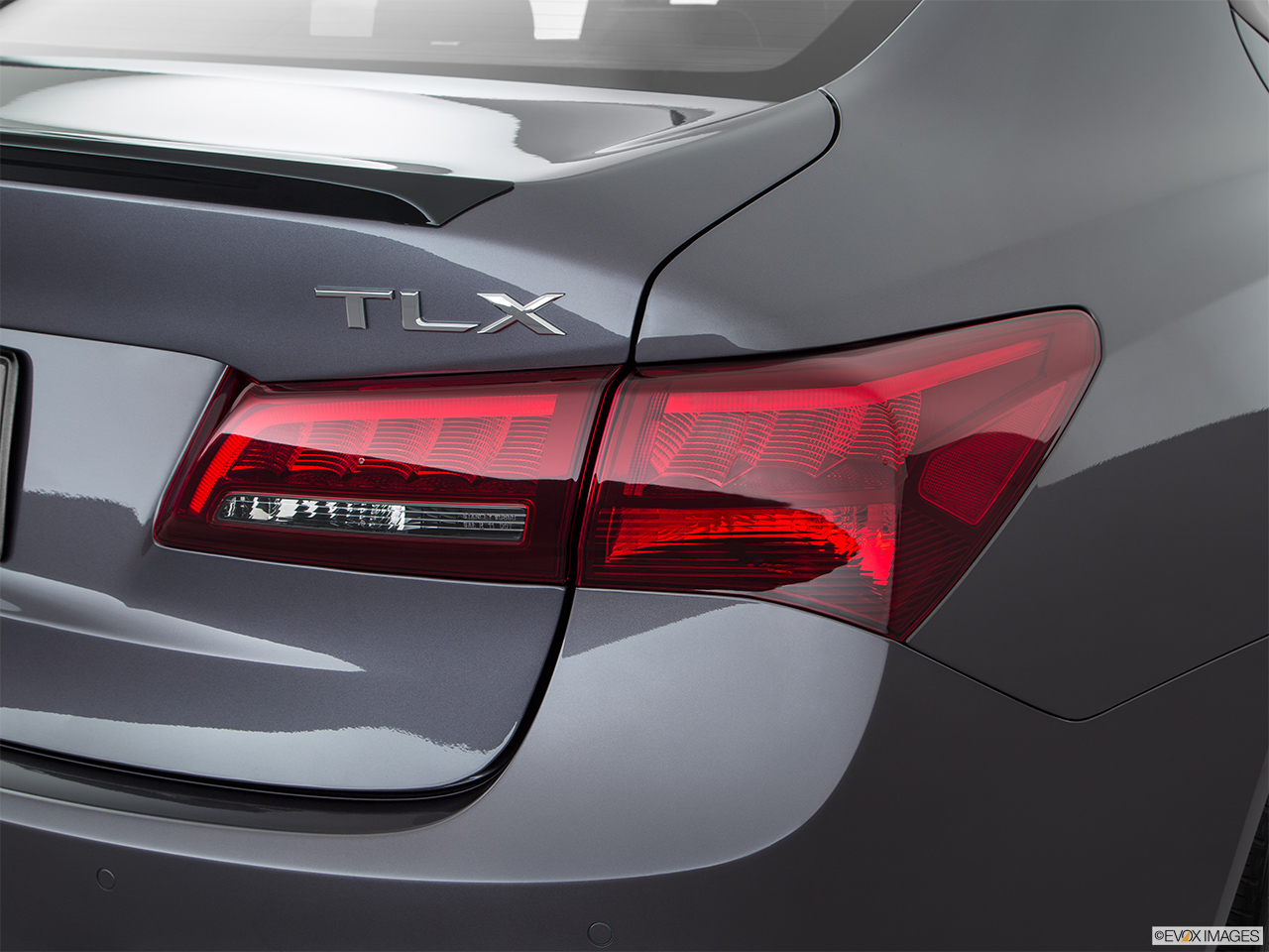2019 Acura TLX 3.5L Passenger Side Taillight. 