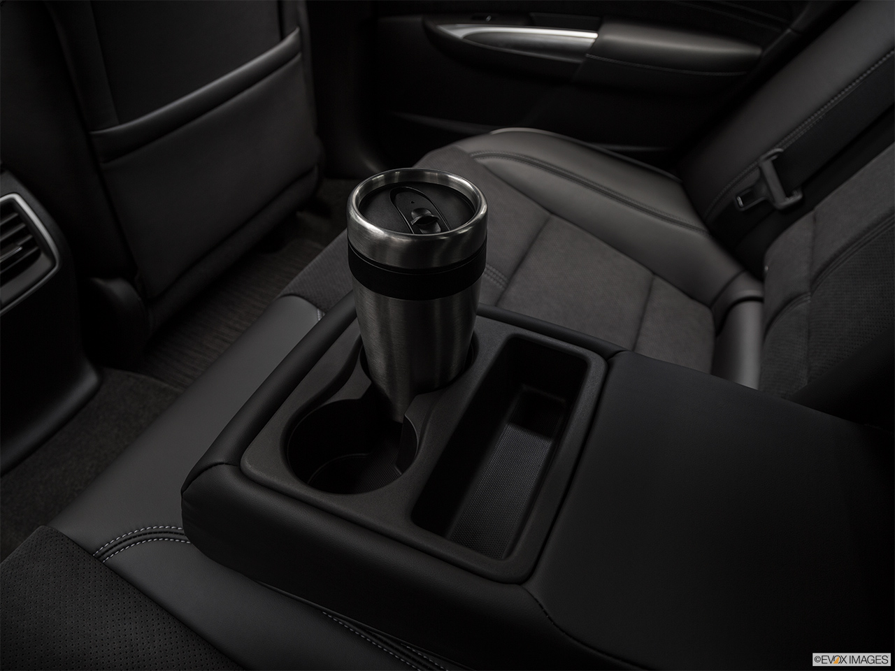 2019 Acura TLX 3.5L Cup holder prop (quaternary). 