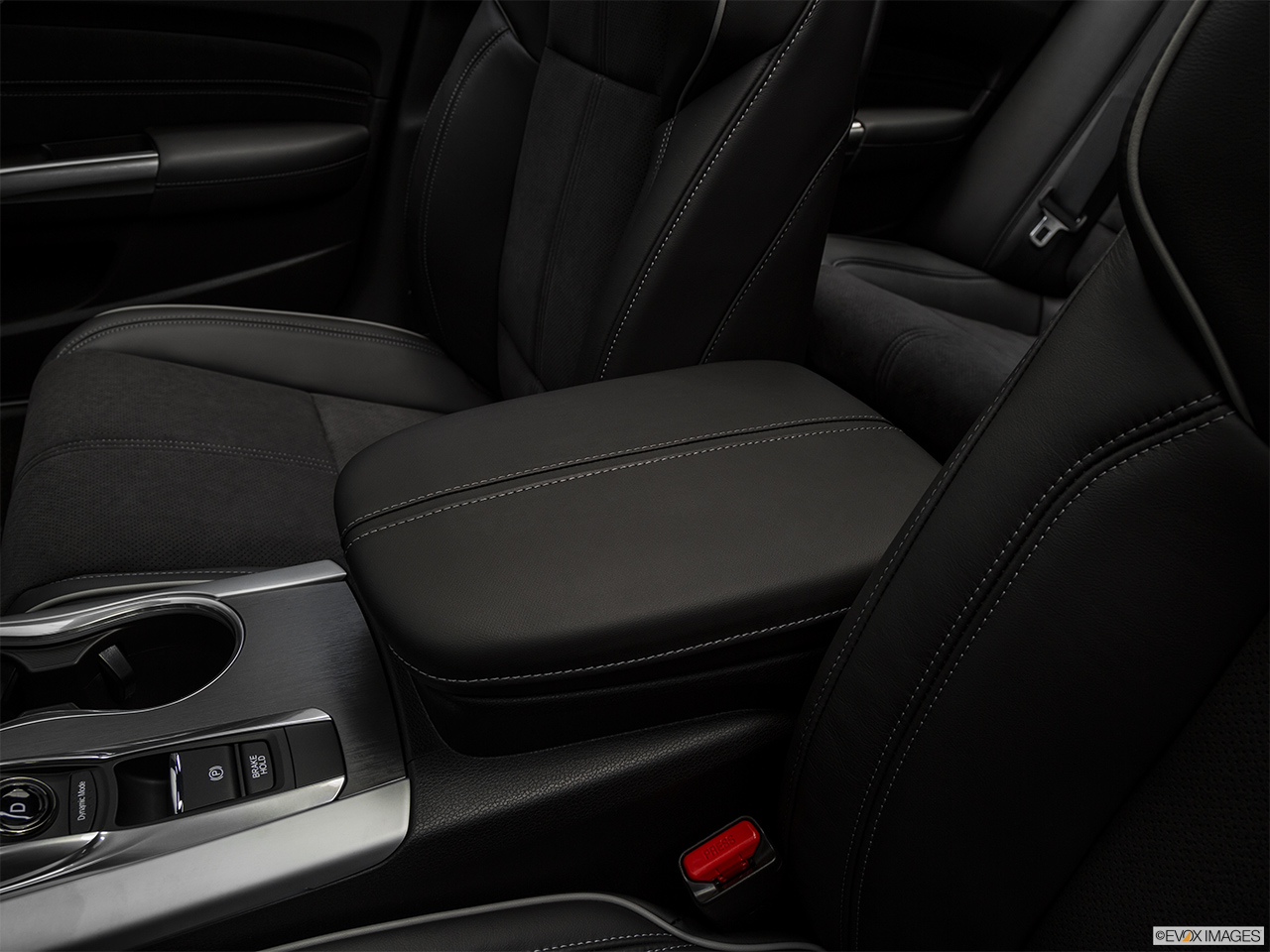 2019 Acura TLX 3.5L Front center console with closed lid, from driver's side looking down 