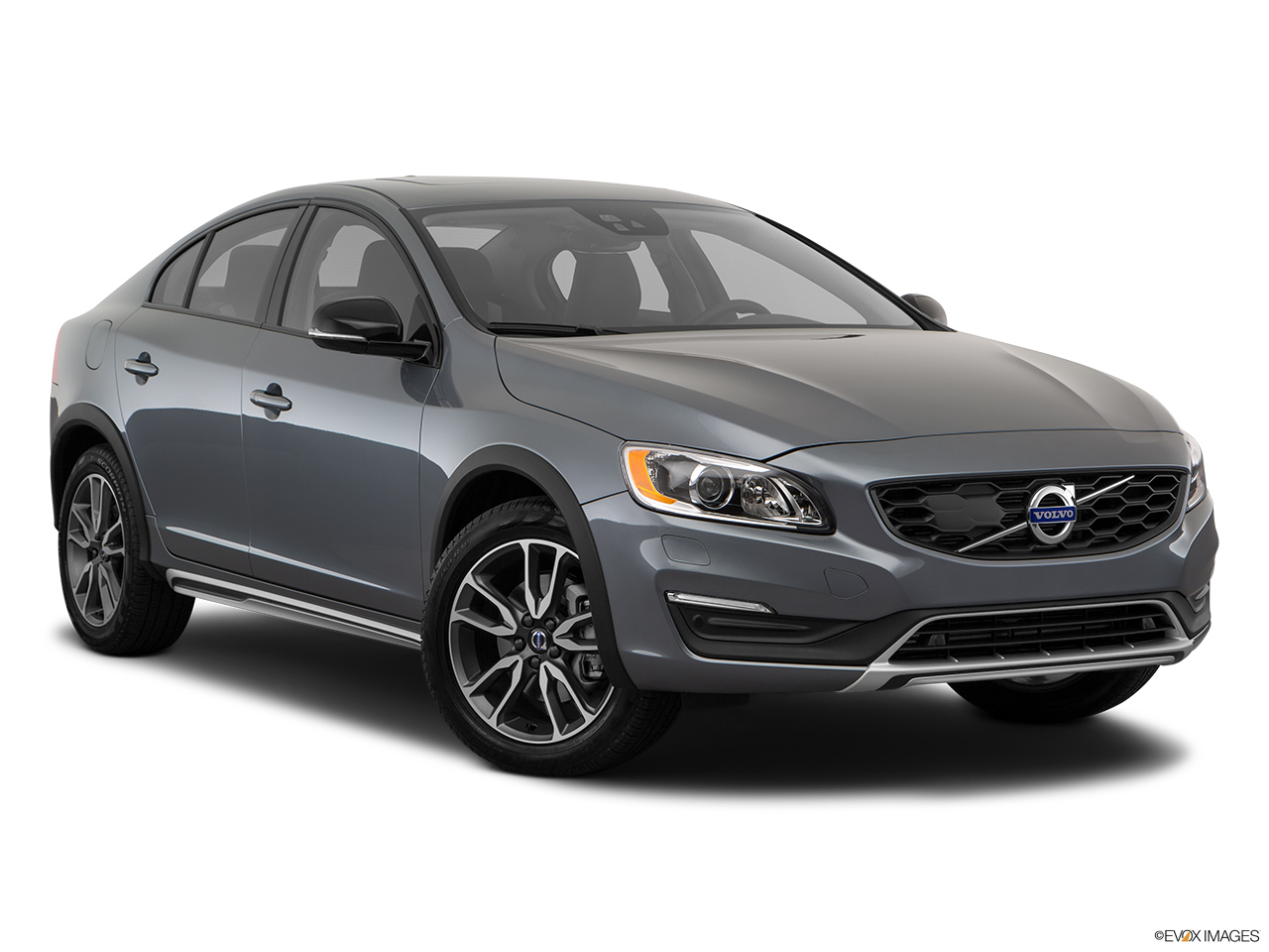 2018 Volvo S60 Cross Country T5 AWD Front passenger 3/4 w/ wheels turned. 